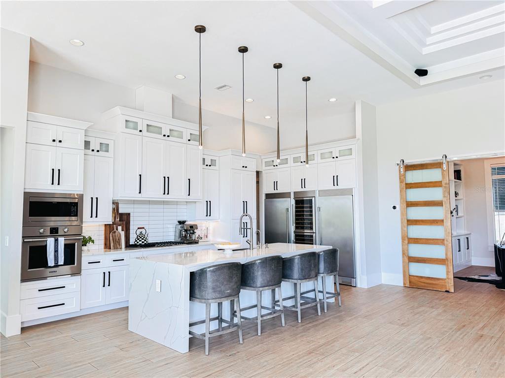 Sarasota, Florida, 34231, United States, 4 Bedrooms Bedrooms, ,3 BathroomsBathrooms,Residential,For Sale,1795069