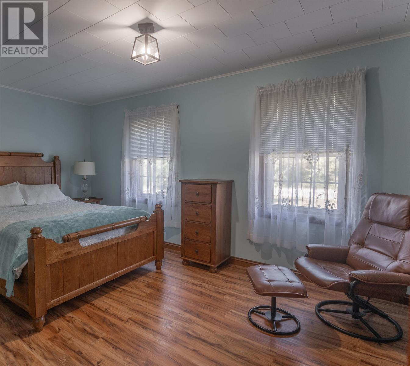 BROOKLYN, Prince Edward Island, C0A 1R0, CA, 6 Bedrooms Bedrooms, ,3 BathroomsBathrooms,Residential,For Sale,1951487