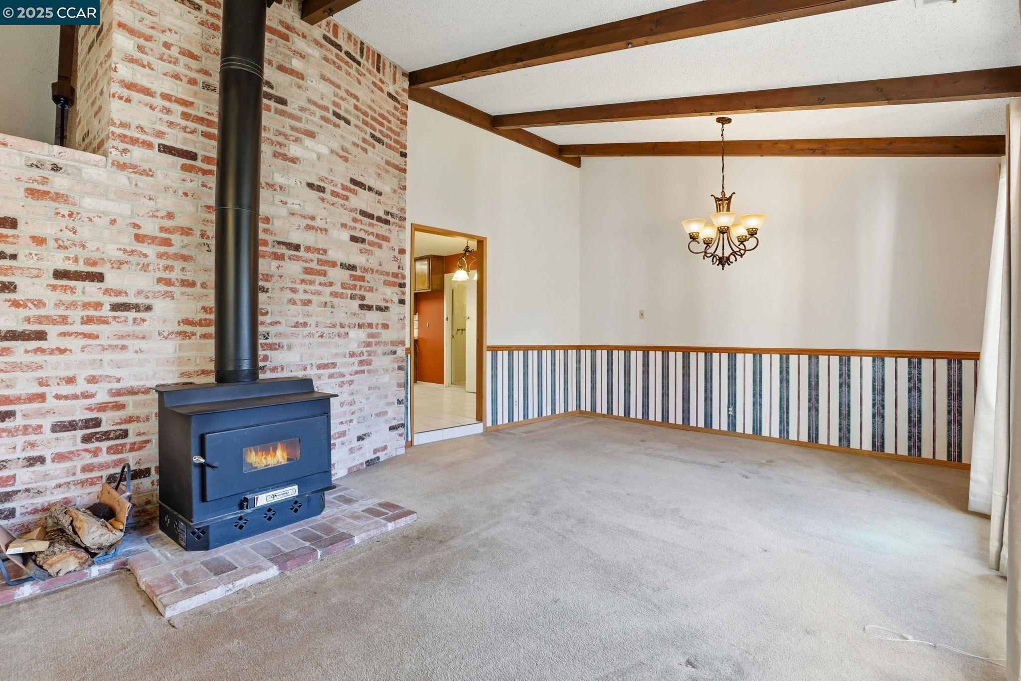 El Dorado Hills, California, 95762, United States, 4 Bedrooms Bedrooms, ,3 BathroomsBathrooms,Residential,For Sale,1988209