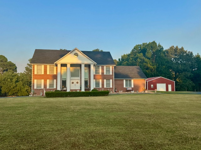 Paragould, Arkansas, 72450, United States, 5 Bedrooms Bedrooms, ,3 BathroomsBathrooms,Residential,For Sale,1955284