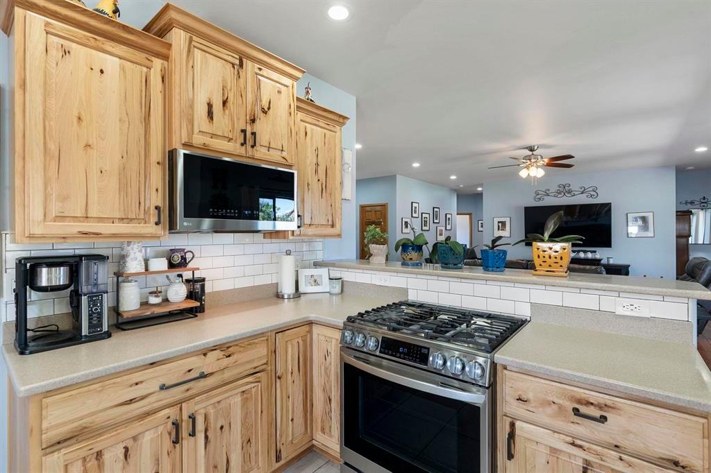 Bayfield, Colorado, 81122, United States, 3 Bedrooms Bedrooms, ,2 BathroomsBathrooms,Residential,For Sale,1882534