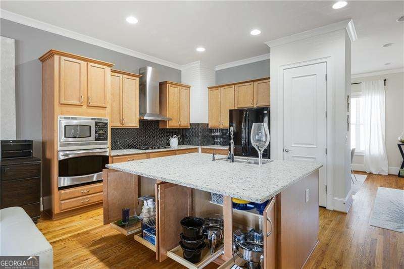 Atlanta, Georgia, 30363, United States, 3 Bedrooms Bedrooms, ,4 BathroomsBathrooms,Residential,For Sale,1913056