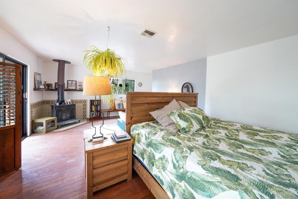 San Diego, California, 92102, United States, 3 Bedrooms Bedrooms, ,4 BathroomsBathrooms,Residential,For Sale,1991892