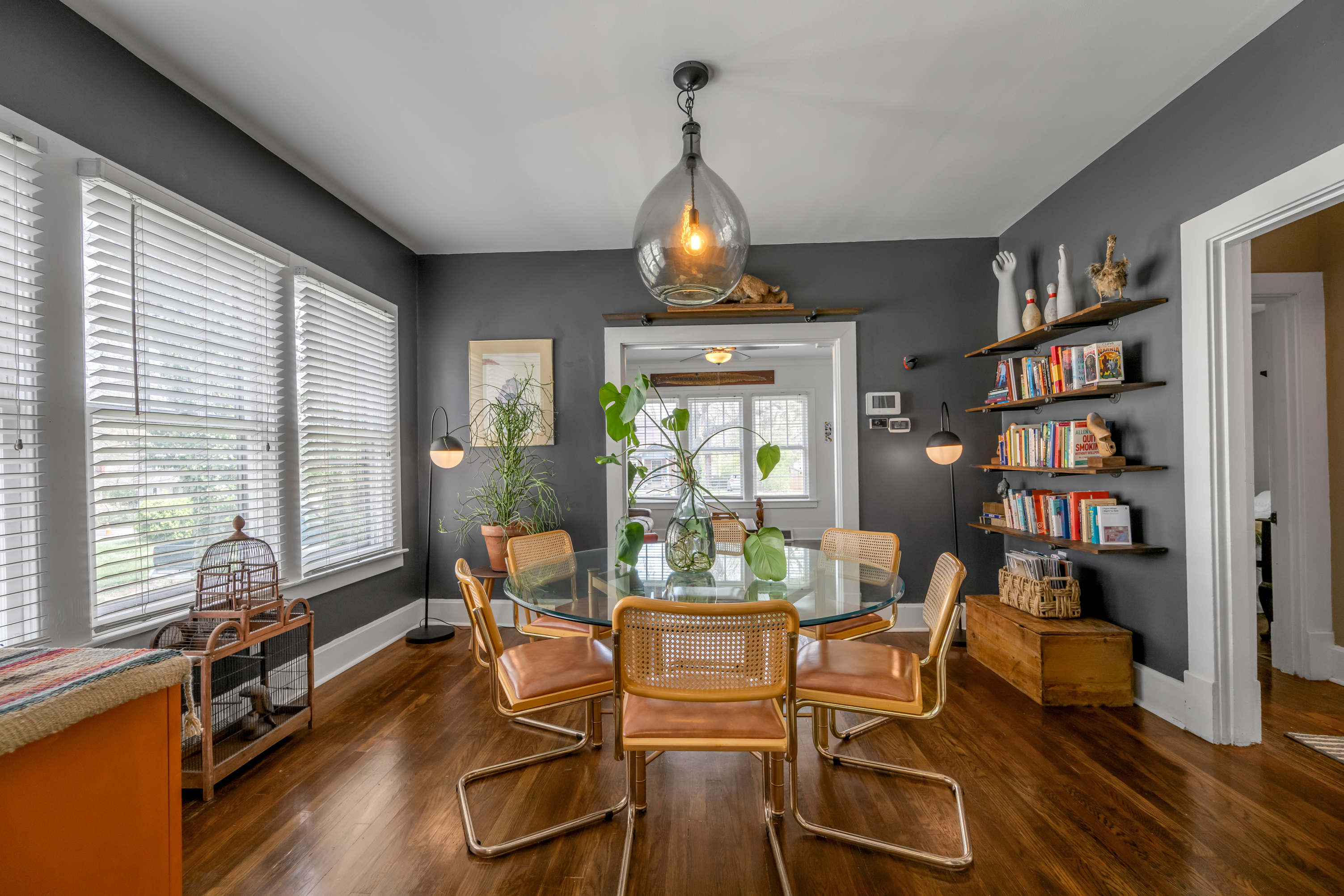  127 Delmont Drive - 物件實景