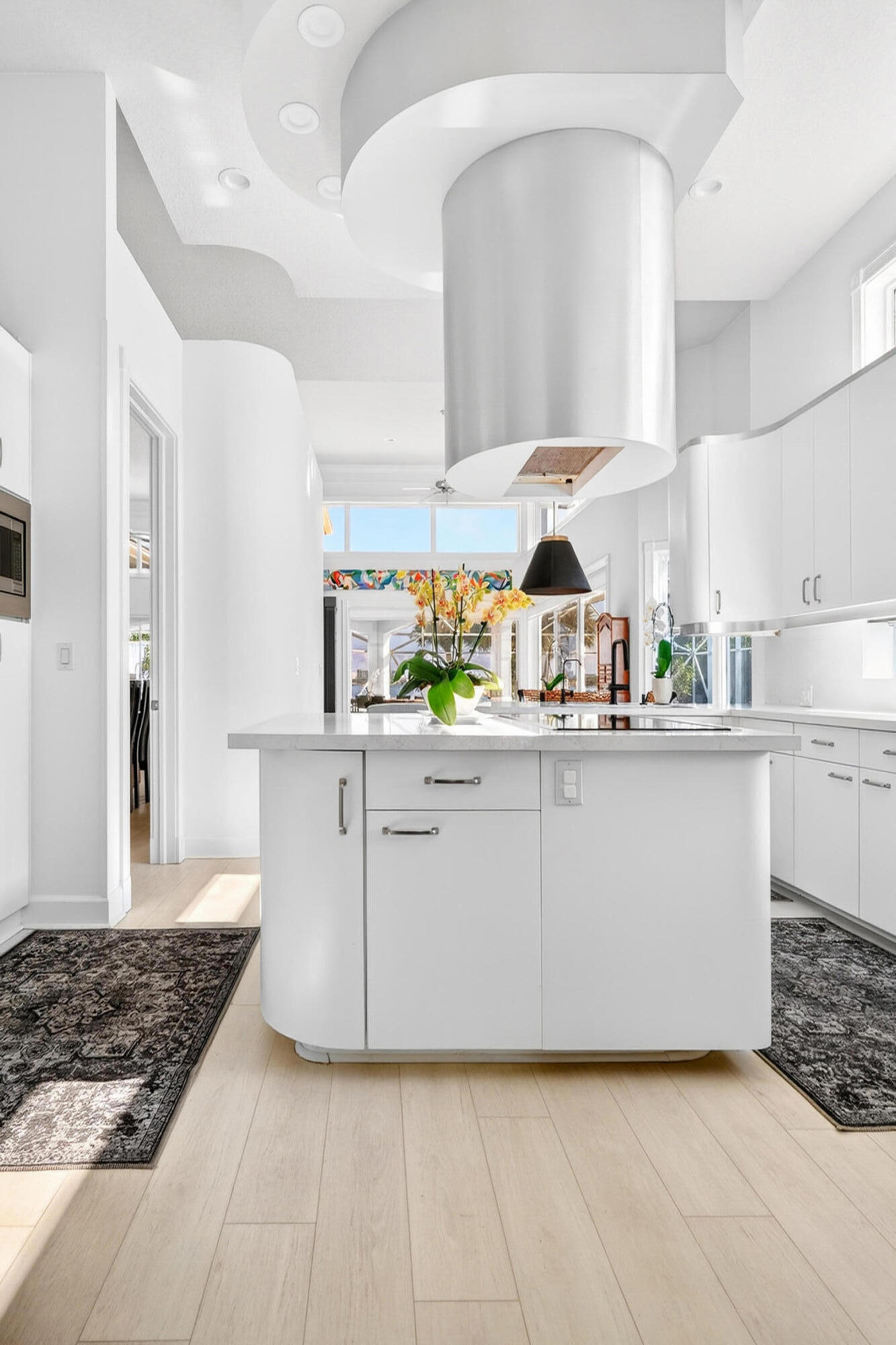 West Palm Beach, Florida, 33401, United States, 4 Bedrooms Bedrooms, ,5 BathroomsBathrooms,Residential,For Sale,2002916