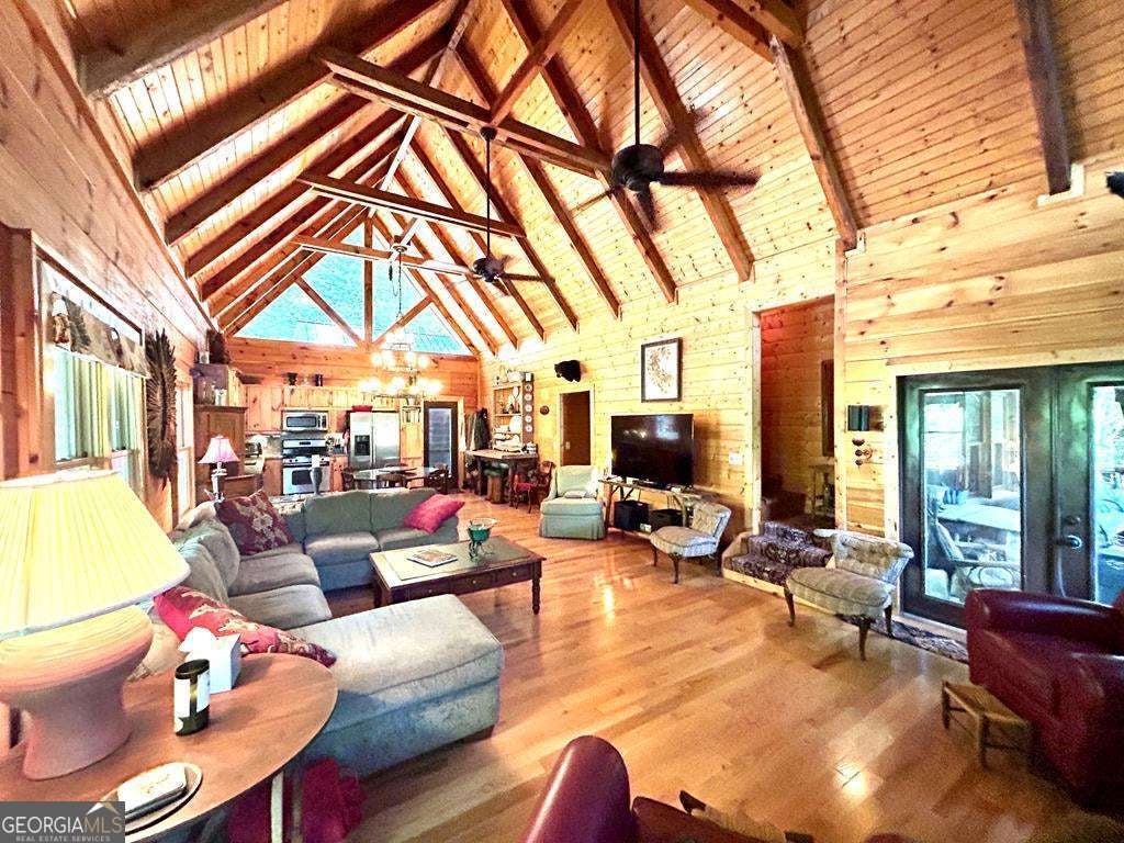 Blue Ridge, Georgia, 30513, United States, 5 Bedrooms Bedrooms, ,3 BathroomsBathrooms,Residential,For Sale,1859014