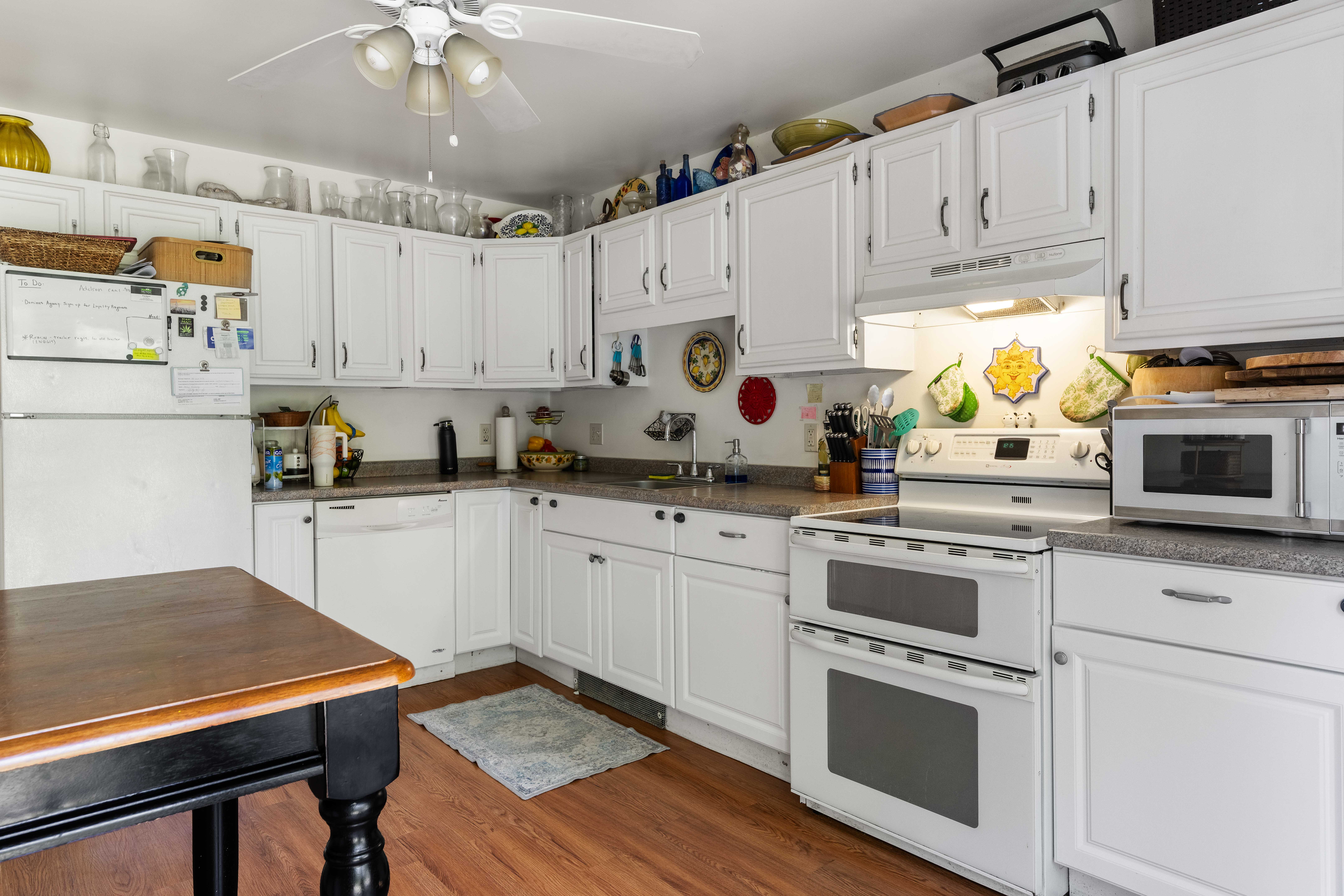 Newport, Rhode Island, 02840, United States, 4 Bedrooms Bedrooms, ,4 BathroomsBathrooms,Residential,For Sale,1904331