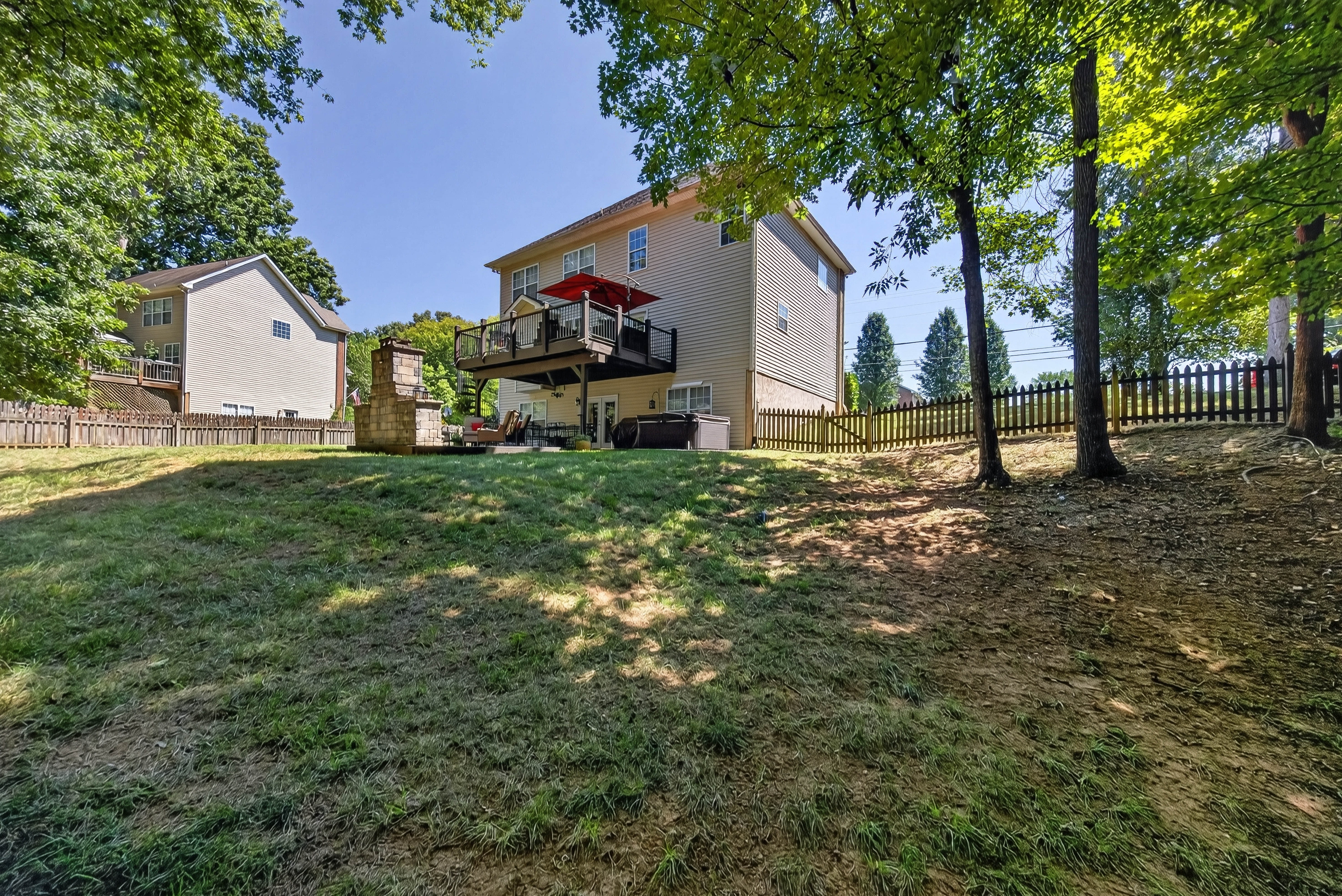  8821 Nubbin Ridge Road, Knoxville, TN 37923 - 物件實景