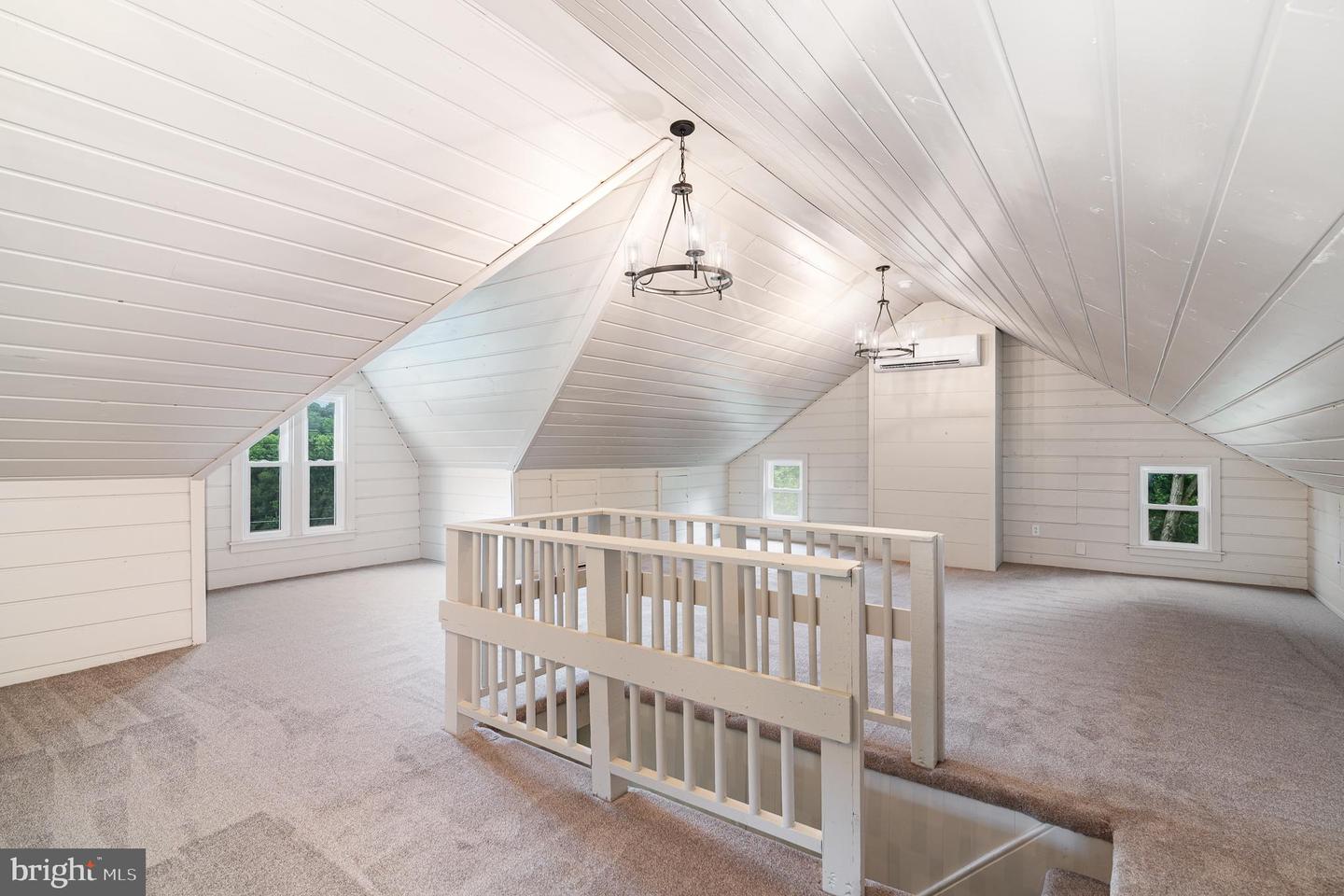 Harrisburg, Pennsylvania, 17112, United States, 5 Bedrooms Bedrooms, ,3 BathroomsBathrooms,Residential,For Sale,1890402