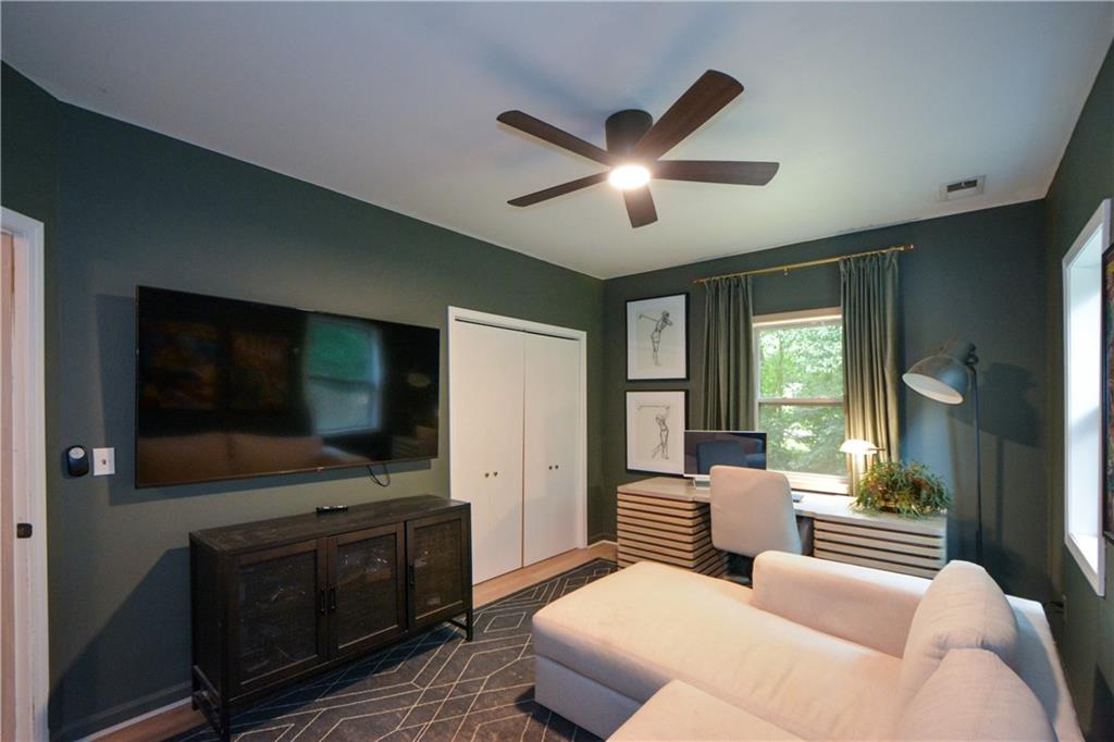 Marietta, Georgia, 30062, United States, 5 Bedrooms Bedrooms, ,3 BathroomsBathrooms,Residential,For Sale,1901486
