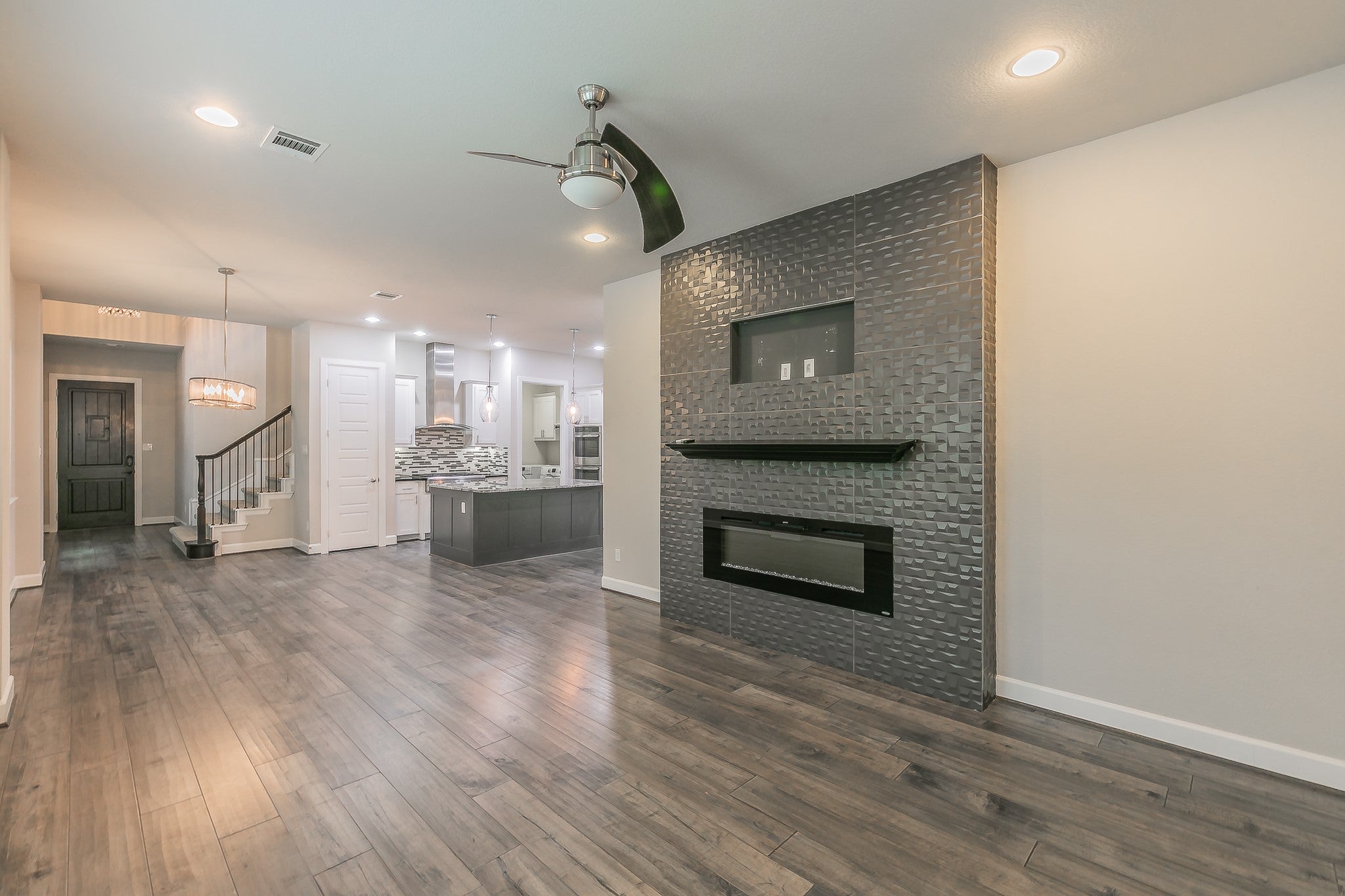 Dallas, Texas, 75238, United States, 3 Bedrooms Bedrooms, ,3 BathroomsBathrooms,Residential,For Sale,1982867