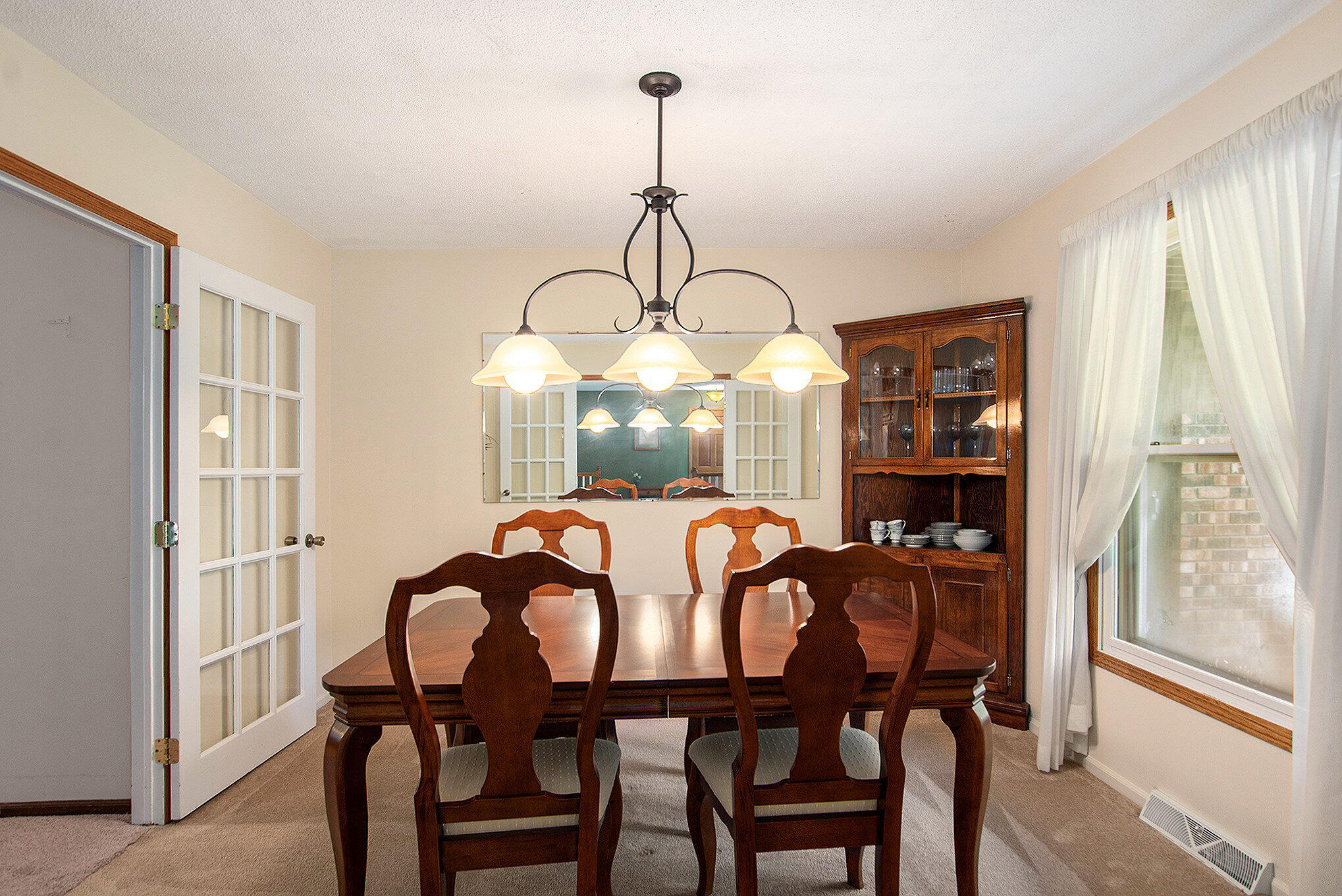 Holland, Michigan, 49424, United States, 3 Bedrooms Bedrooms, ,2 BathroomsBathrooms,Residential,For Sale,1918731