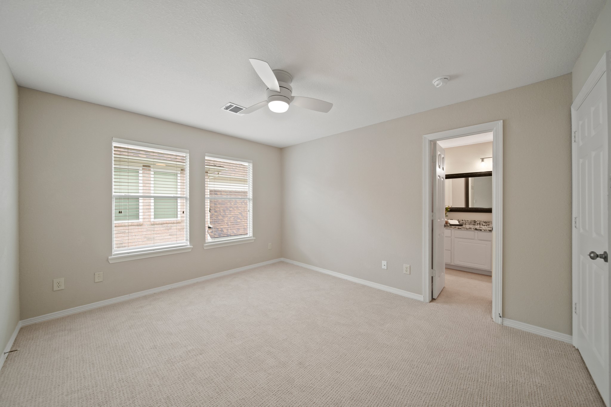 Missouri City, Texas, 77459, United States, 4 Bedrooms Bedrooms, ,4 BathroomsBathrooms,Residential,For Sale,1967491