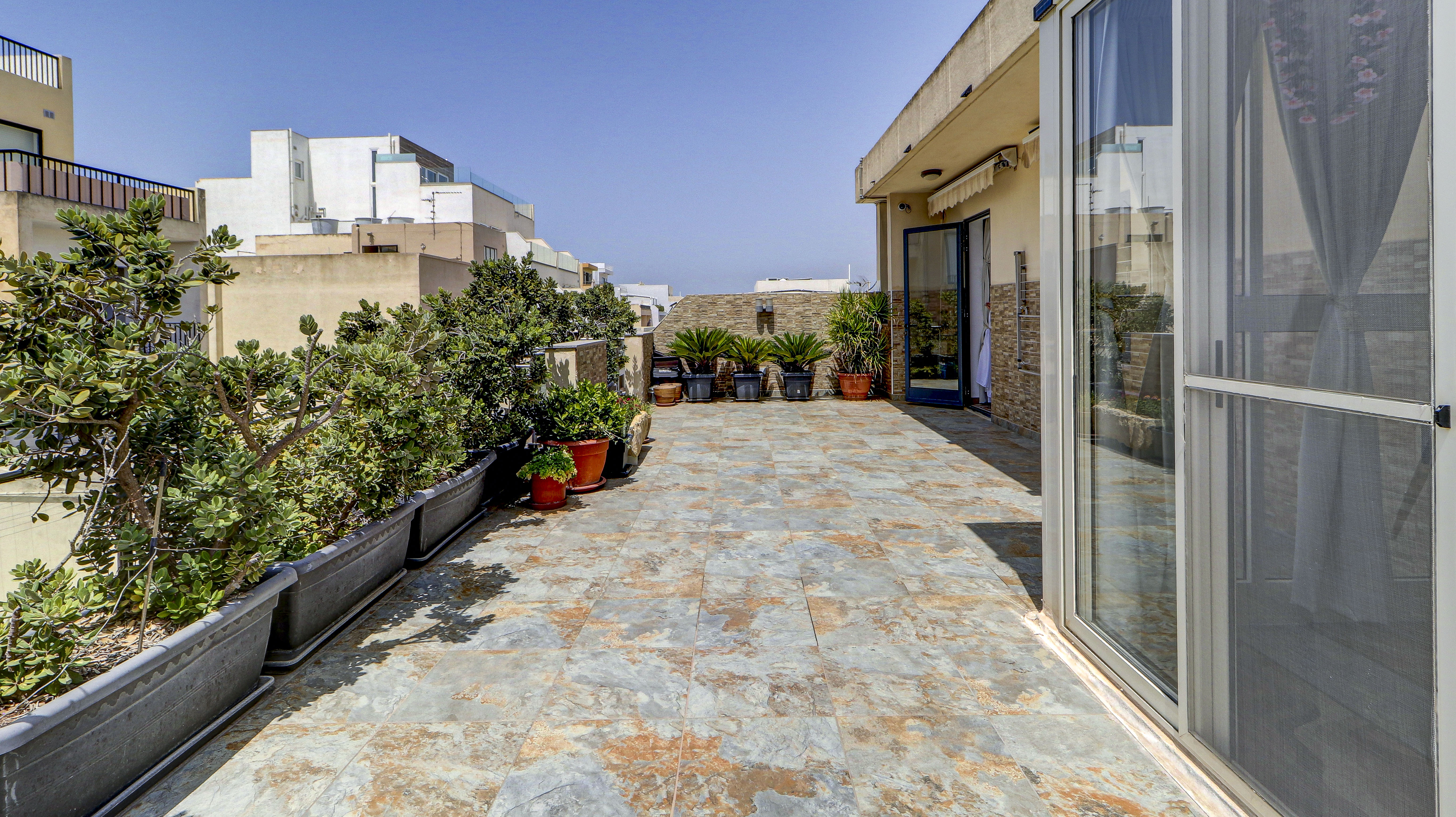  Stunning Penthouse with Panoramic Mediterranean Views - 物件實景
