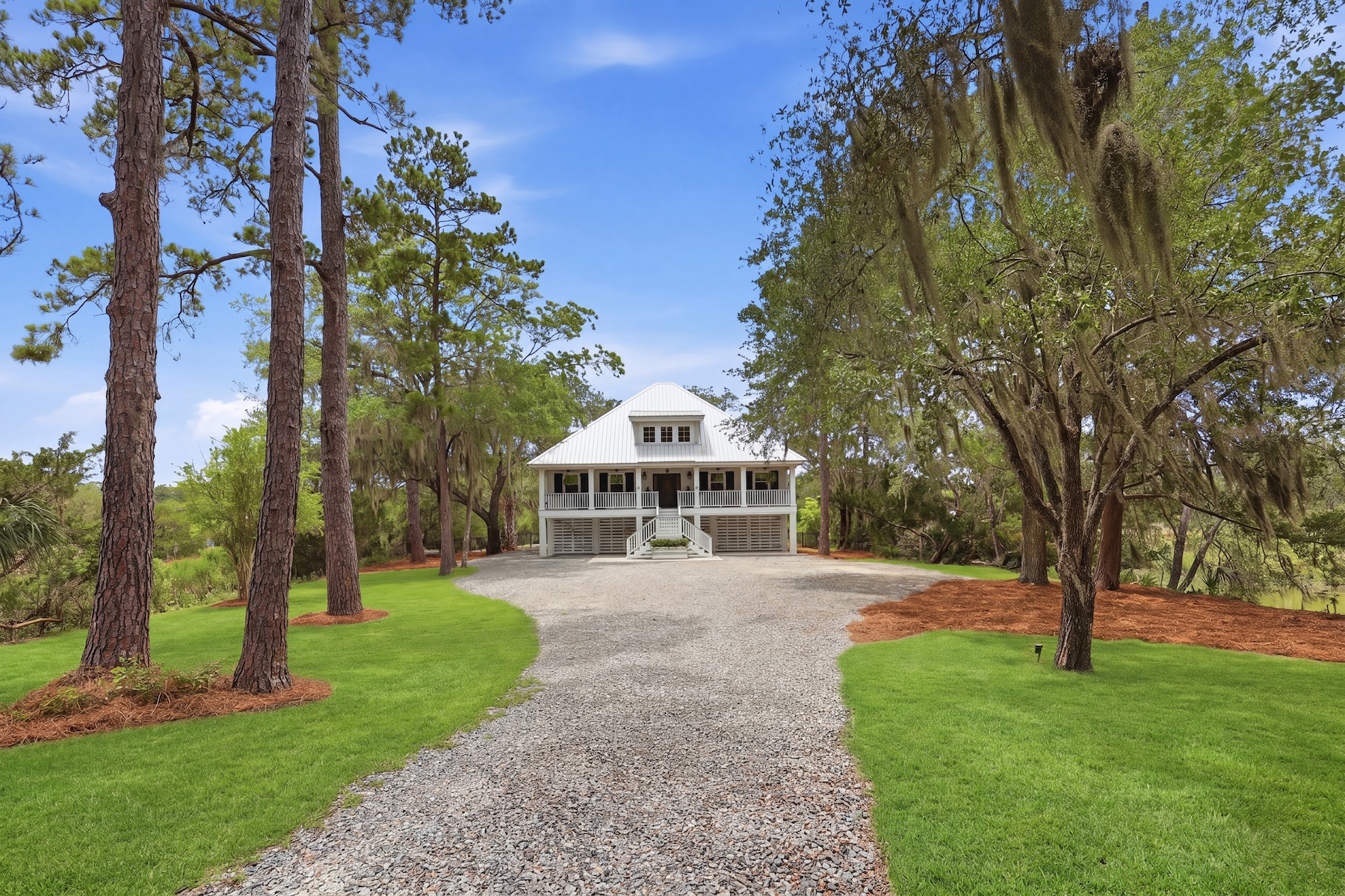  Extraordinary Waterfront Estate on Herb Creek - 物件實景