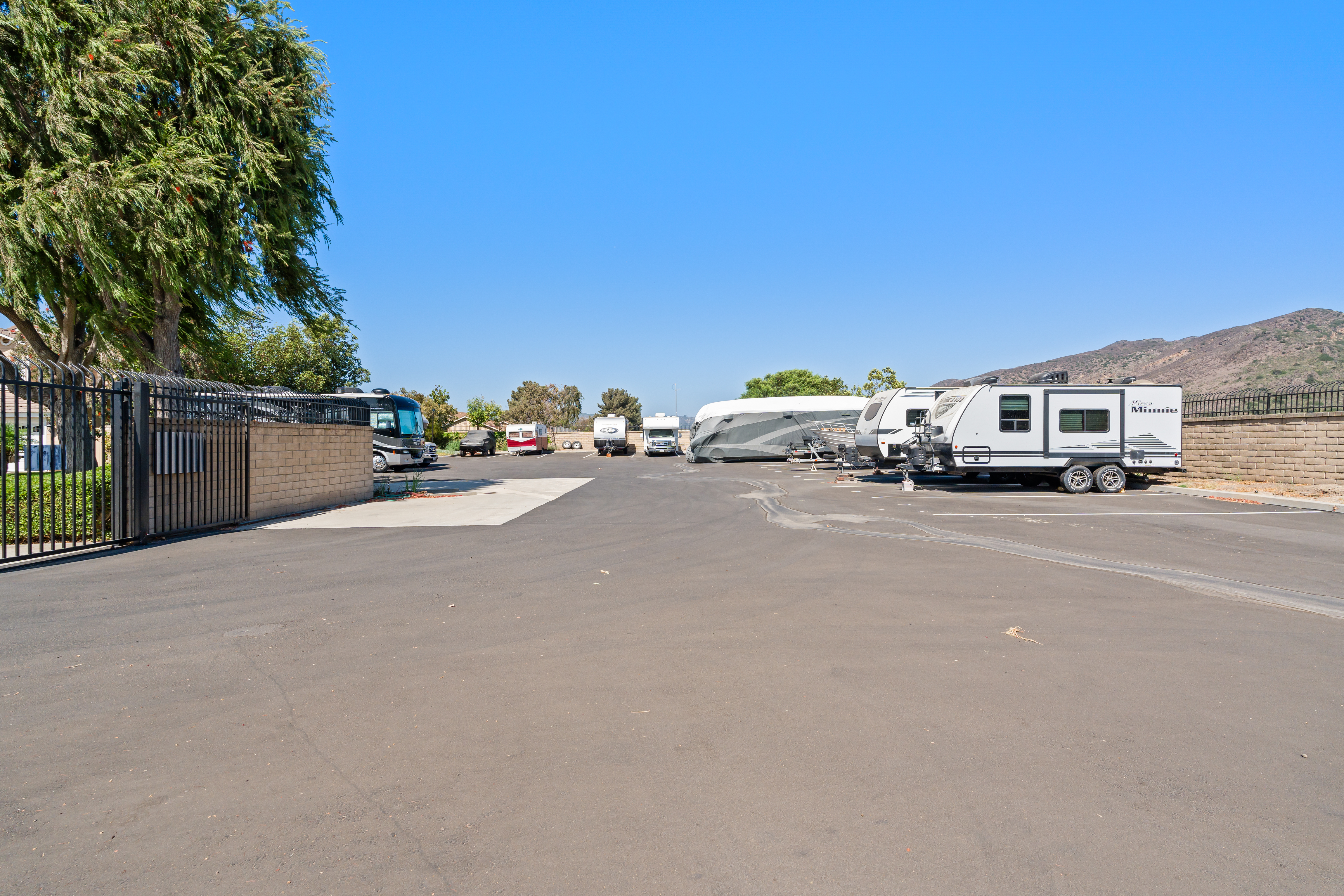  220 Camino El Rincon, Camarillo, CA 93012 - 物件實景