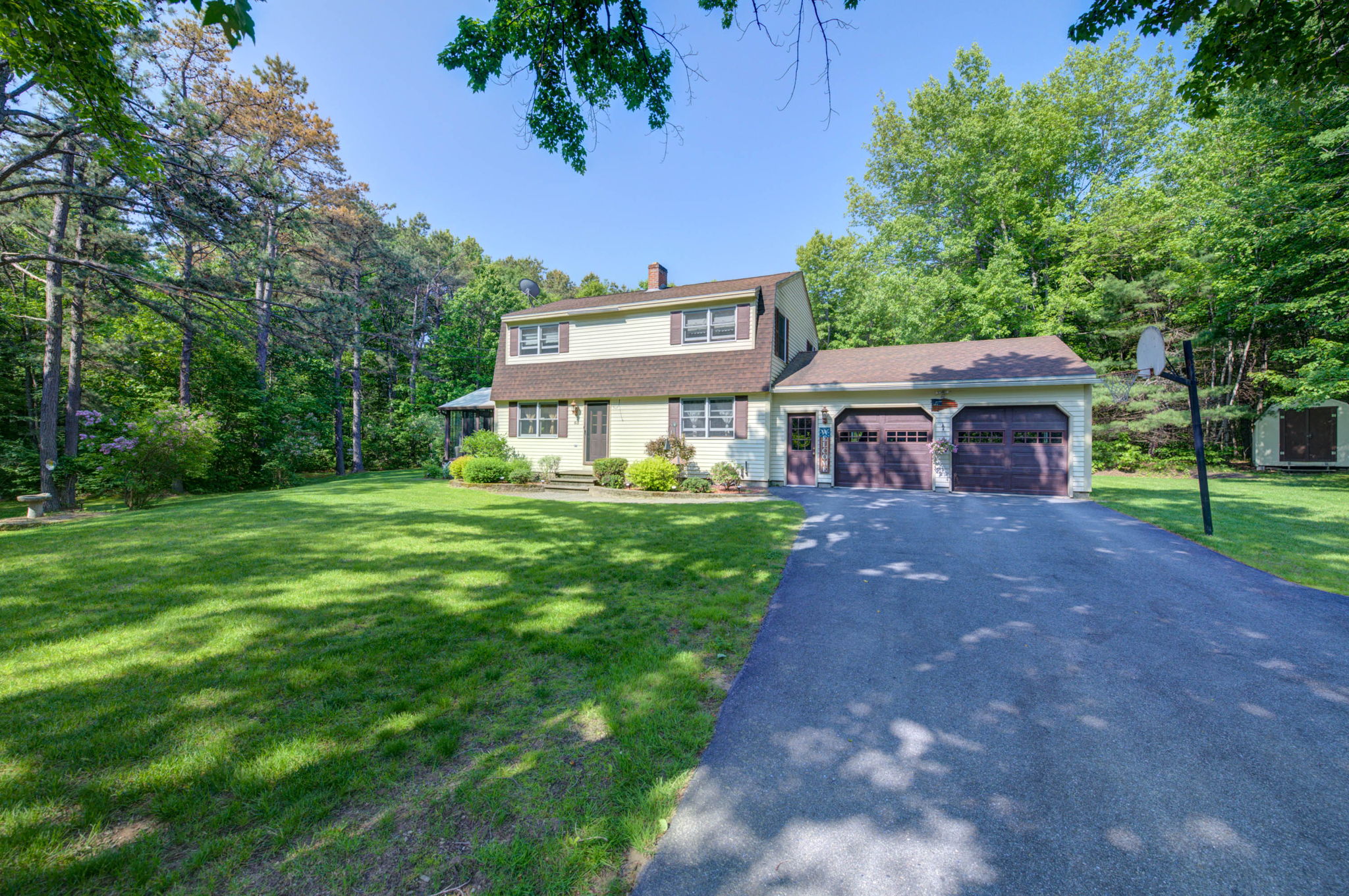Gray, Maine, 04039, United States, 3 Bedrooms Bedrooms, ,2 BathroomsBathrooms,Residential,For Sale,1874215