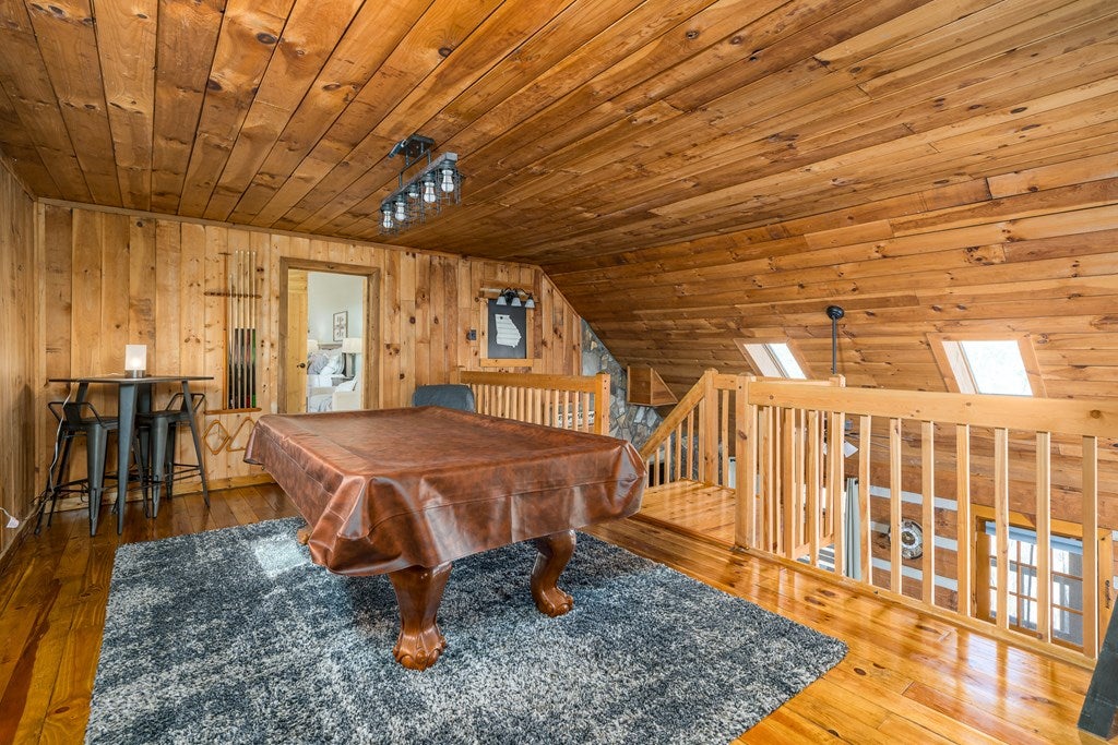 Ellijay, Georgia, 30540, United States, 4 Bedrooms Bedrooms, ,4 BathroomsBathrooms,Residential,For Sale,1858933