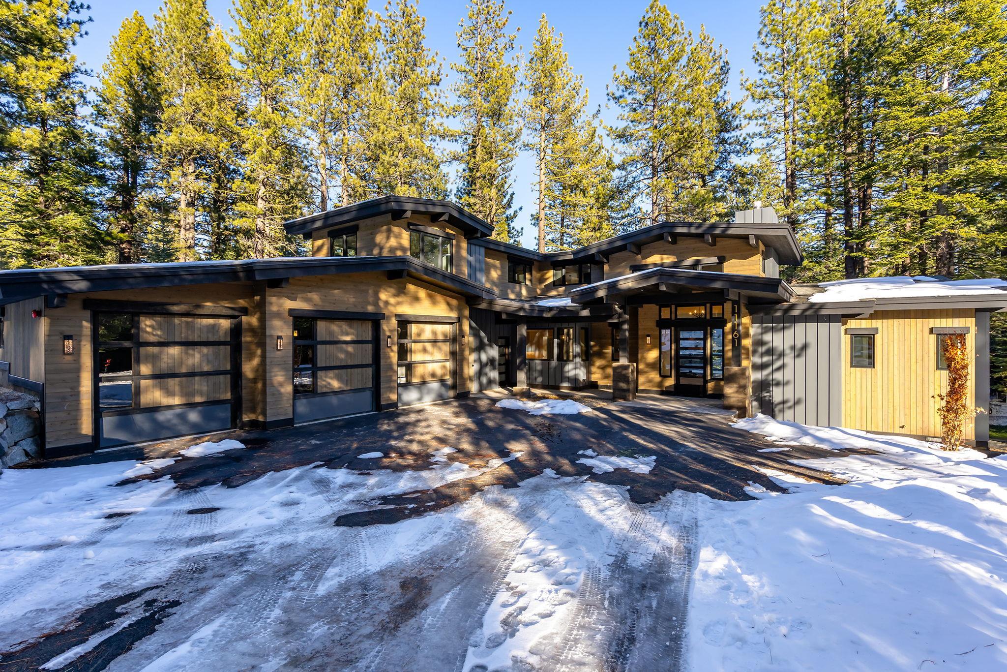 11161 Parkland Drive, Truckee, California, 96161, United States, 5 Bedrooms Bedrooms, ,4 BathroomsBathrooms,Residential,For Sale,11161 Parkland Drive,1675339