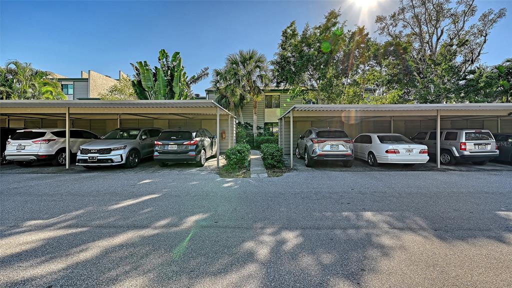 Sarasota, Florida, 34231, United States, 2 Bedrooms Bedrooms, ,2 BathroomsBathrooms,Residential,For Sale,1995583