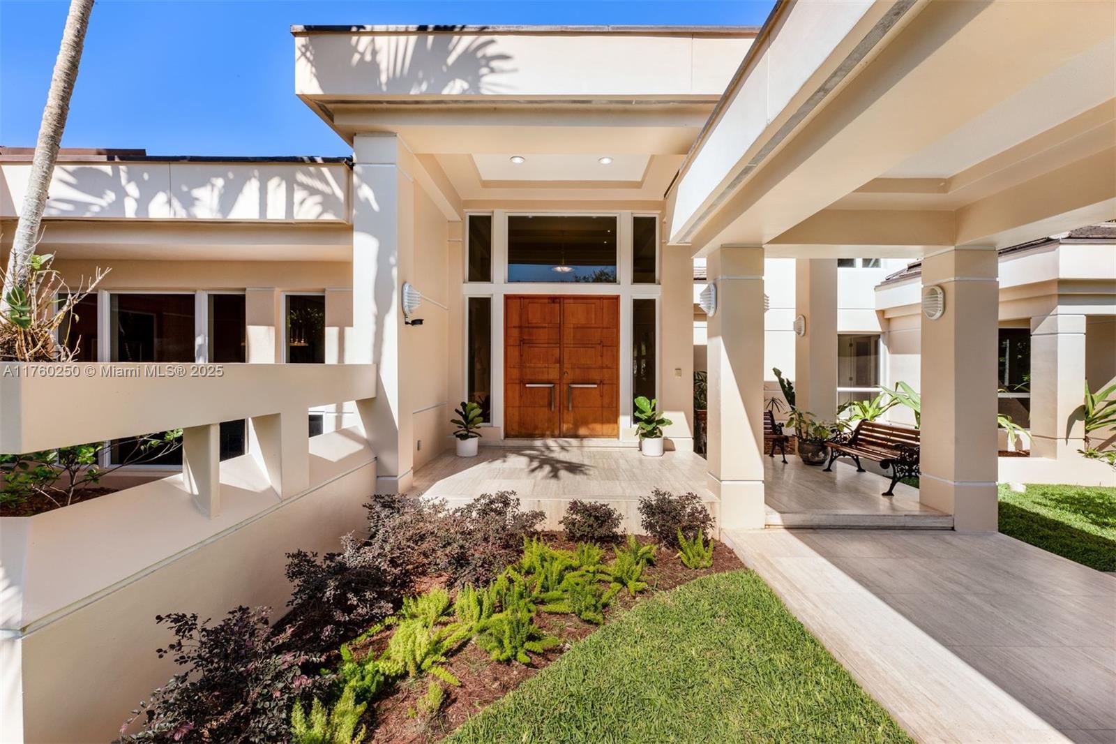 Coral Gables, Florida, 33156, United States, 5 Bedrooms Bedrooms, ,8 BathroomsBathrooms,Residential,For Sale,1746344
