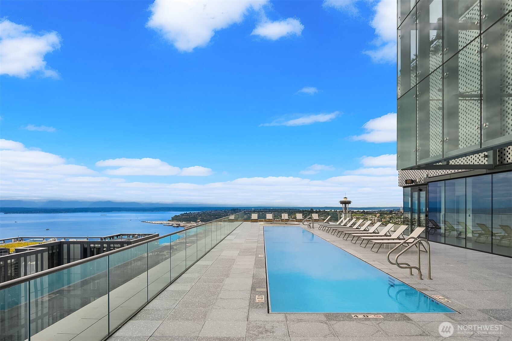 Seattle, Washington, 98101, United States, 1 Bedroom Bedrooms, ,1 BathroomBathrooms,Residential,For Sale,1873895