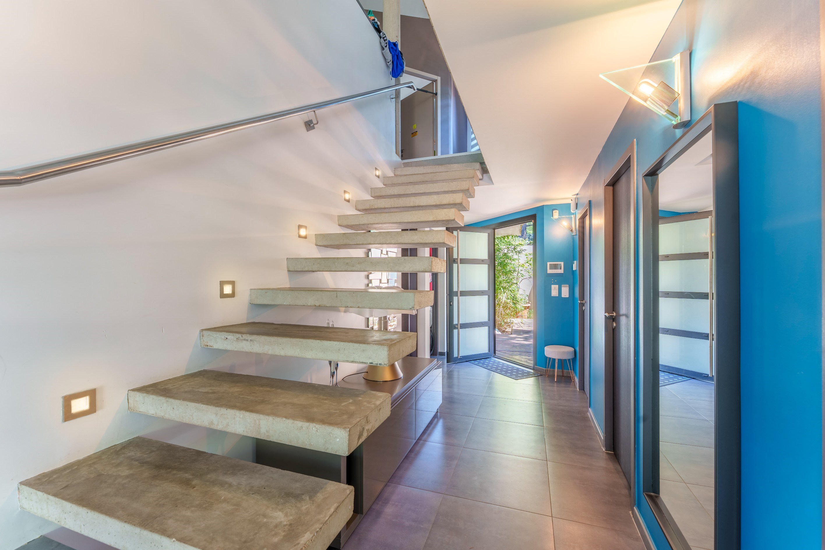  Contemporary Architect-Designed Residence – Elegance, Light and Serenity - 物件實景