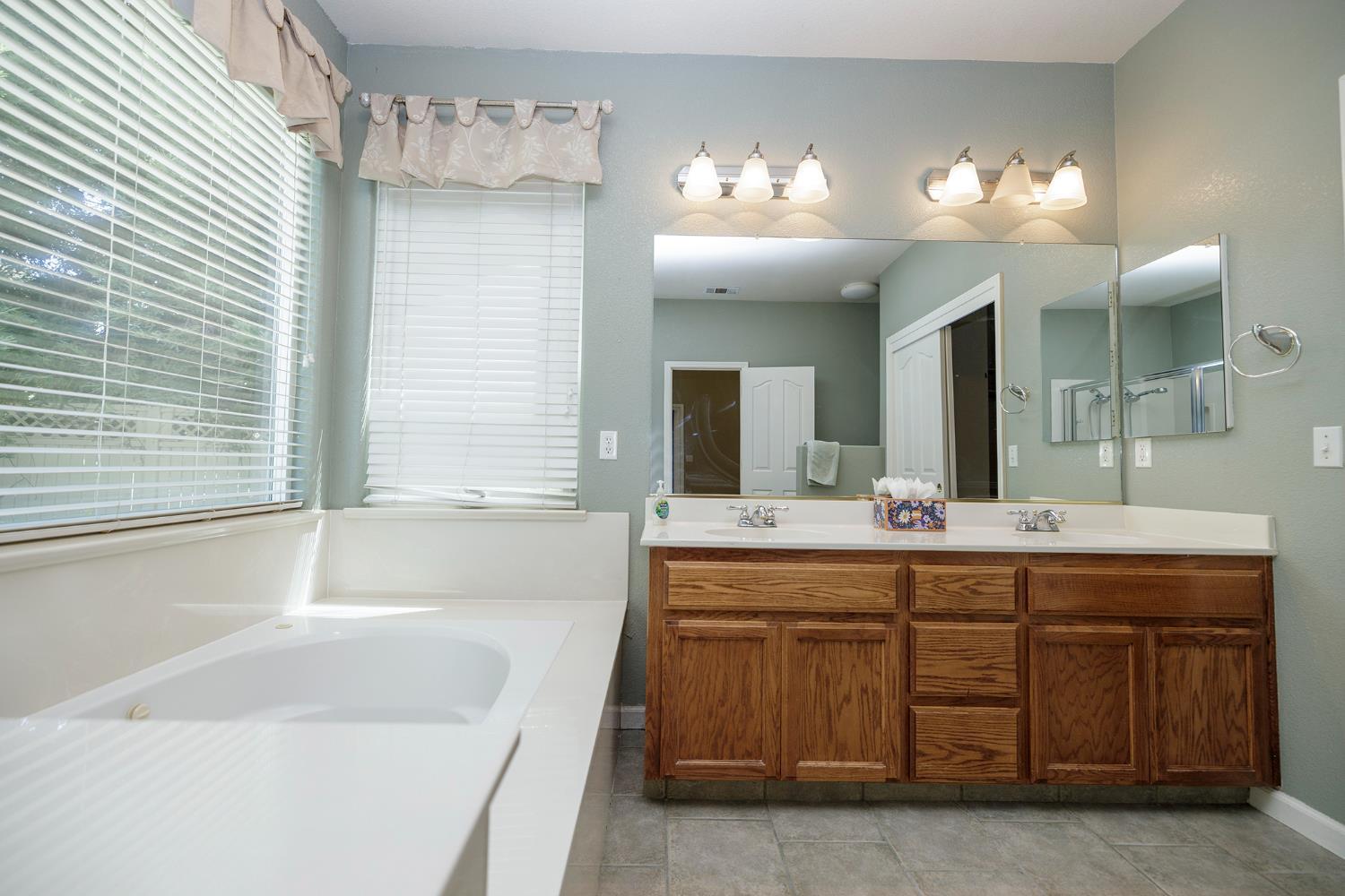 Hickman, California, 95323, United States, 4 Bedrooms Bedrooms, ,2 BathroomsBathrooms,Residential,For Sale,1914069