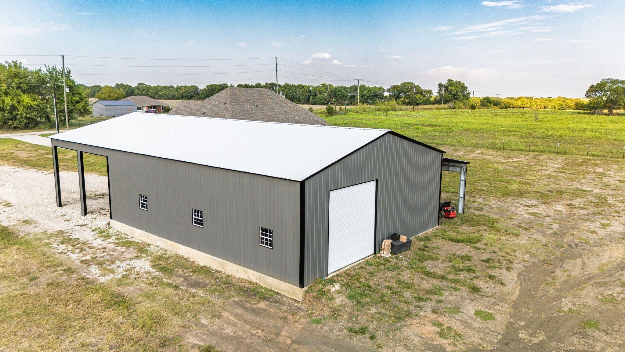 Leonard, Texas, 75452, United States, 4 Bedrooms Bedrooms, ,3 BathroomsBathrooms,Residential,For Sale,1980079