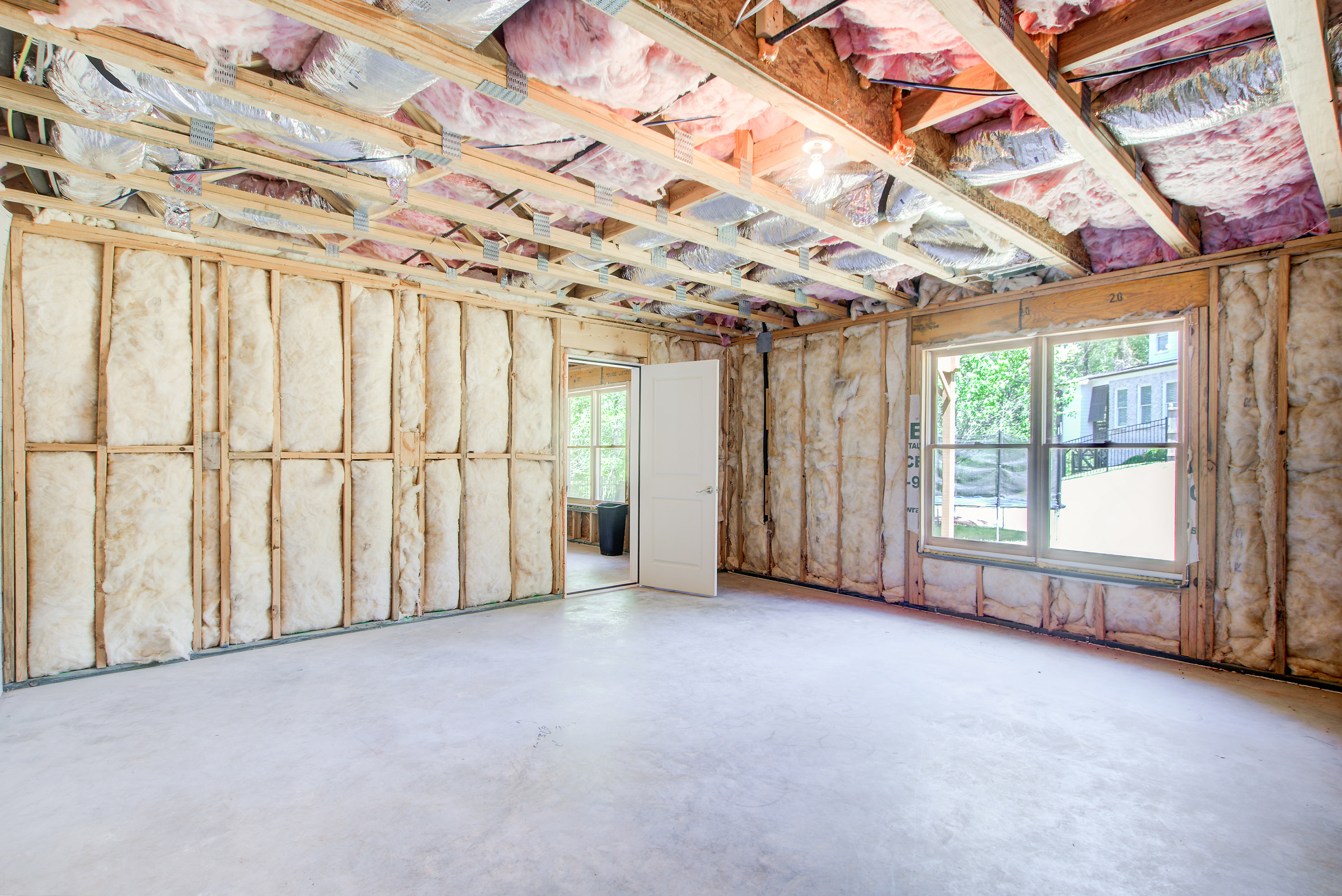  Impeccably Maintained Brick Home with No HOA and an Oversized Lot - 物件實景