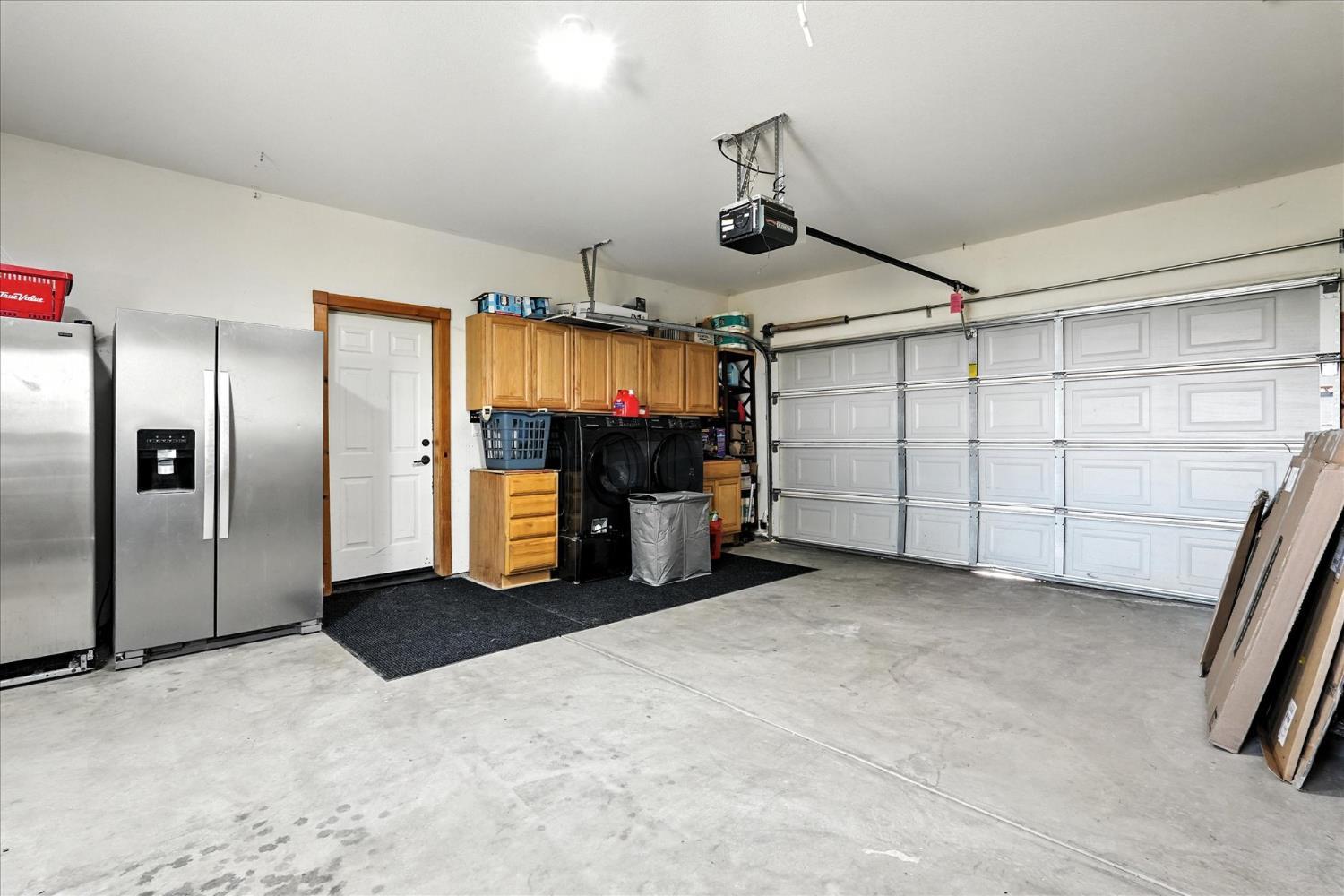 Coarsegold, California, 93614, United States, 4 Bedrooms Bedrooms, ,3 BathroomsBathrooms,Residential,For Sale,1923436