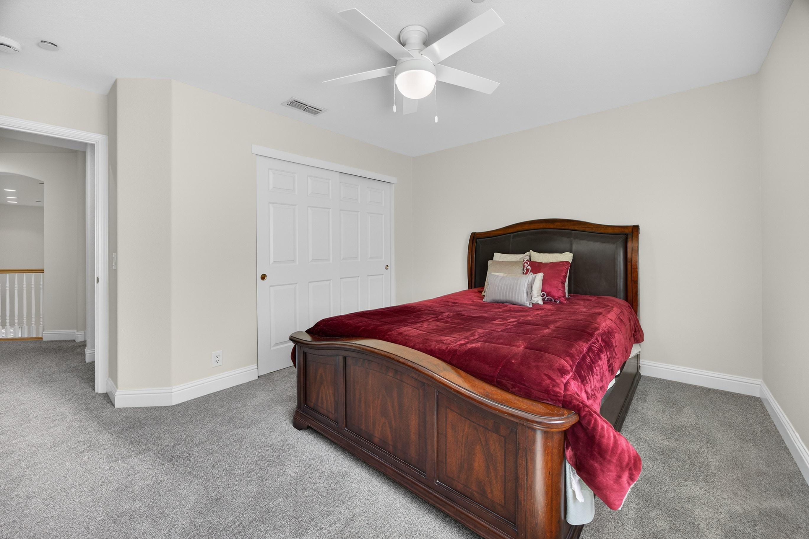  5500 Tierra Gardens Lane, Carmichael, CA 95608 - 物件實景