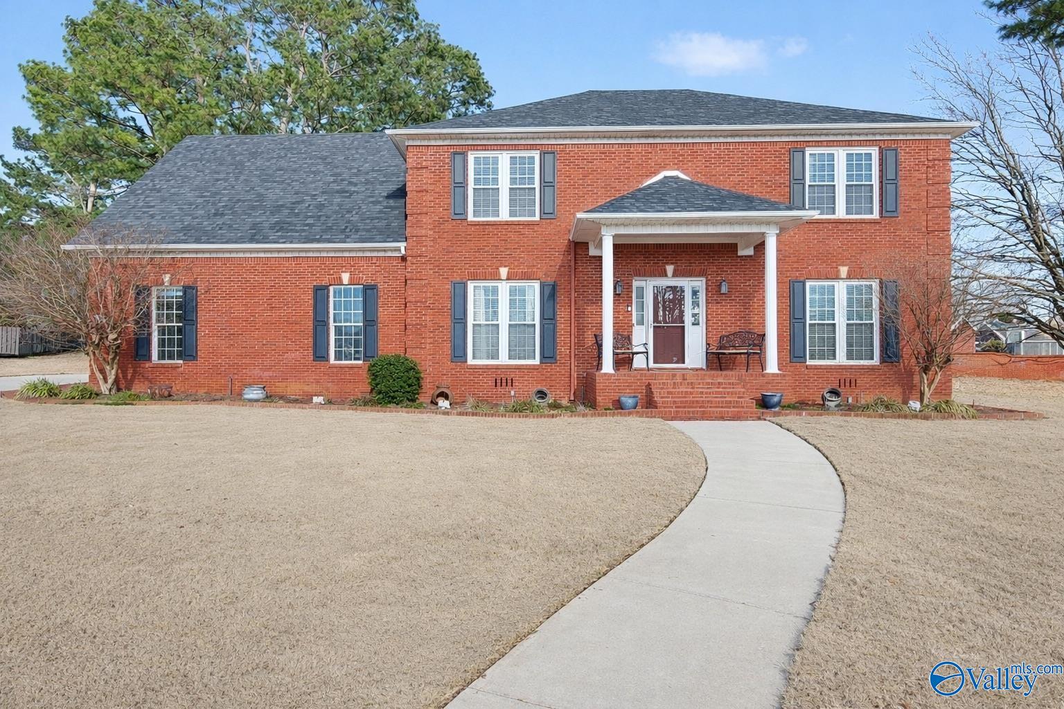 Thomas Woods Ct, Huntsville, AL 35806