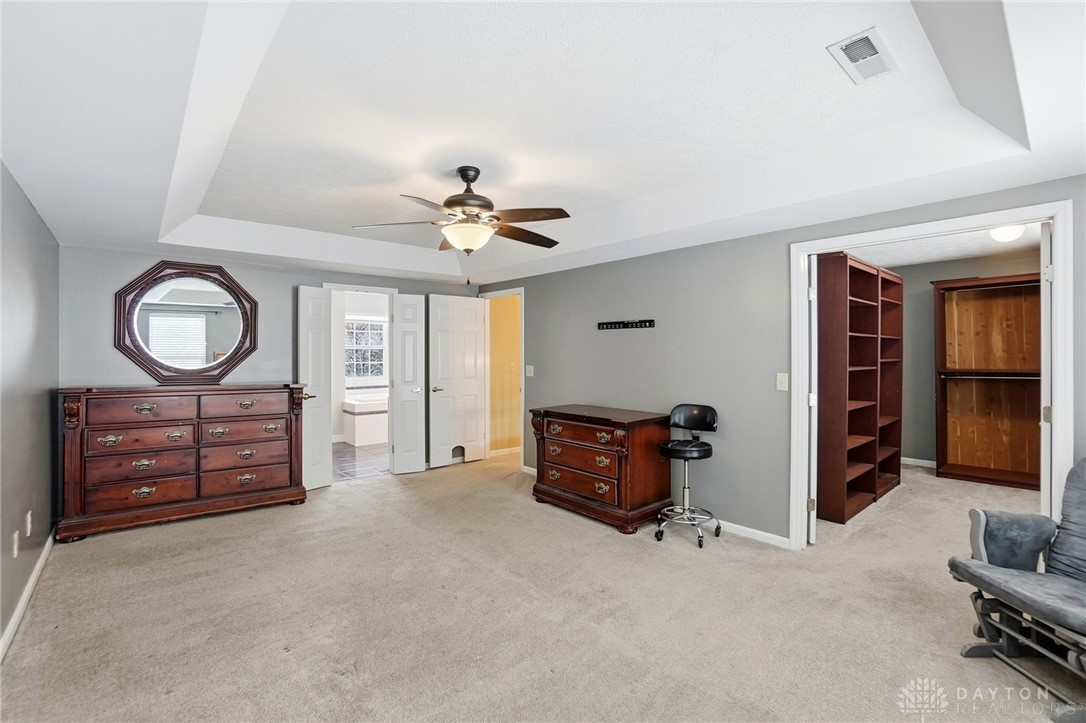 Washington Twp, Ohio, 45458, United States, 4 Bedrooms Bedrooms, ,4 BathroomsBathrooms,Residential,For Sale,2003269