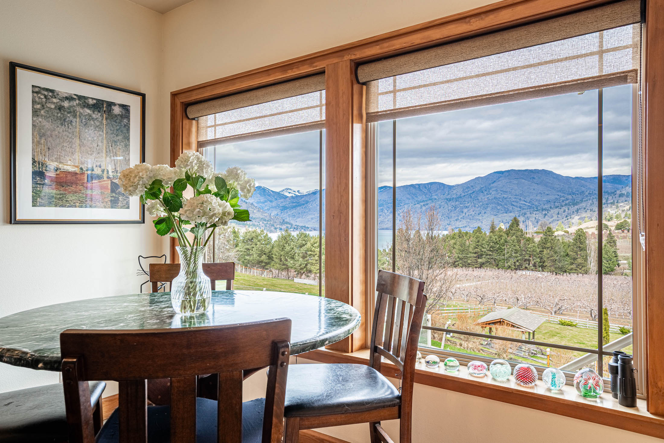  Lake Chelan View Estate with Barn & Acreage - 物件實景