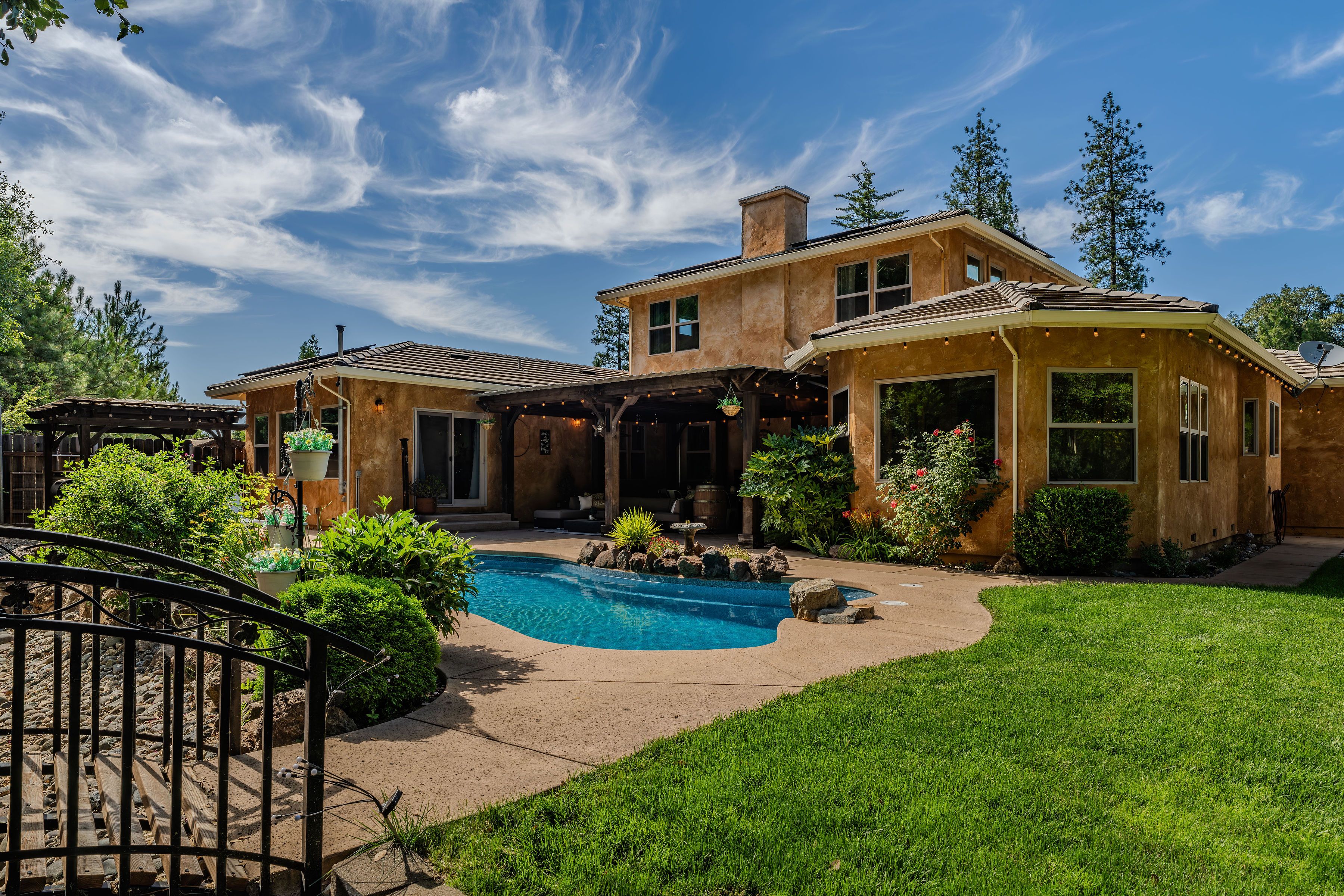  Mediterranean-Inspired Estate on 1.67 Acres  Private Oasis in Jackson - 物件實景