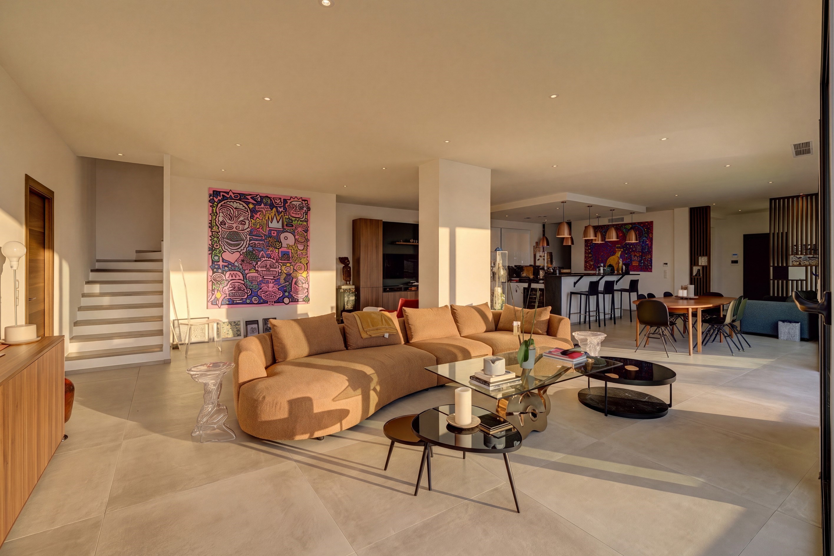  Renovated contemporary villa with panoramic sea views to Cap d