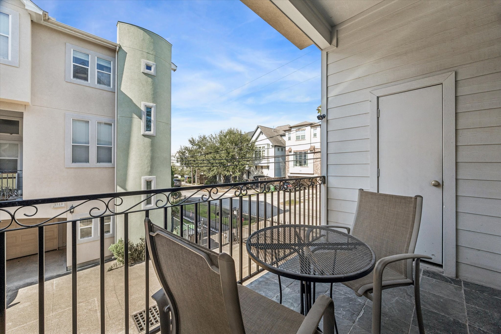  5507 Kansas Street - 物件實景