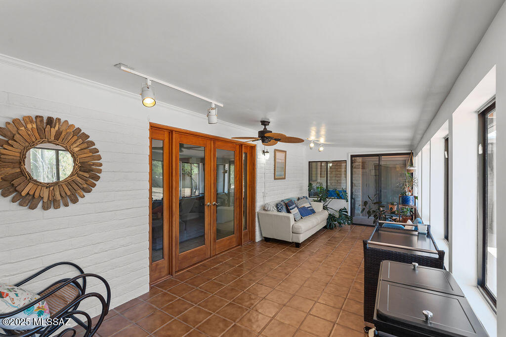 Tucson, Arizona, 85750, United States, 4 Bedrooms Bedrooms, ,3 BathroomsBathrooms,Residential,For Sale,1818132
