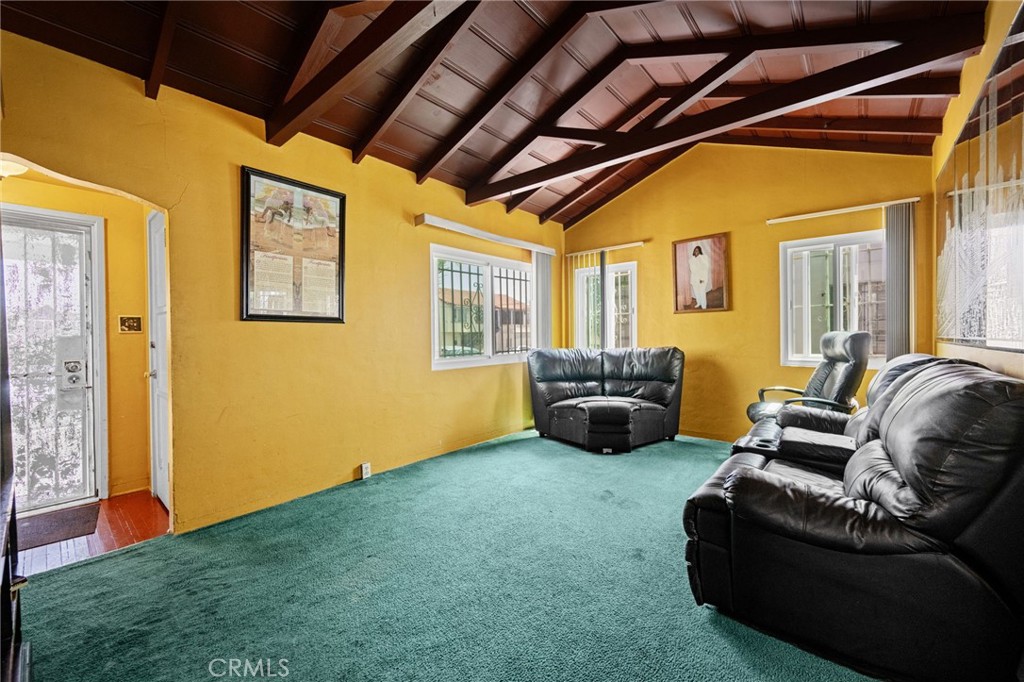 Los Angeles, California, 90044, United States, 3 Bedrooms Bedrooms, ,1 BathroomBathrooms,Residential,For Sale,1937466