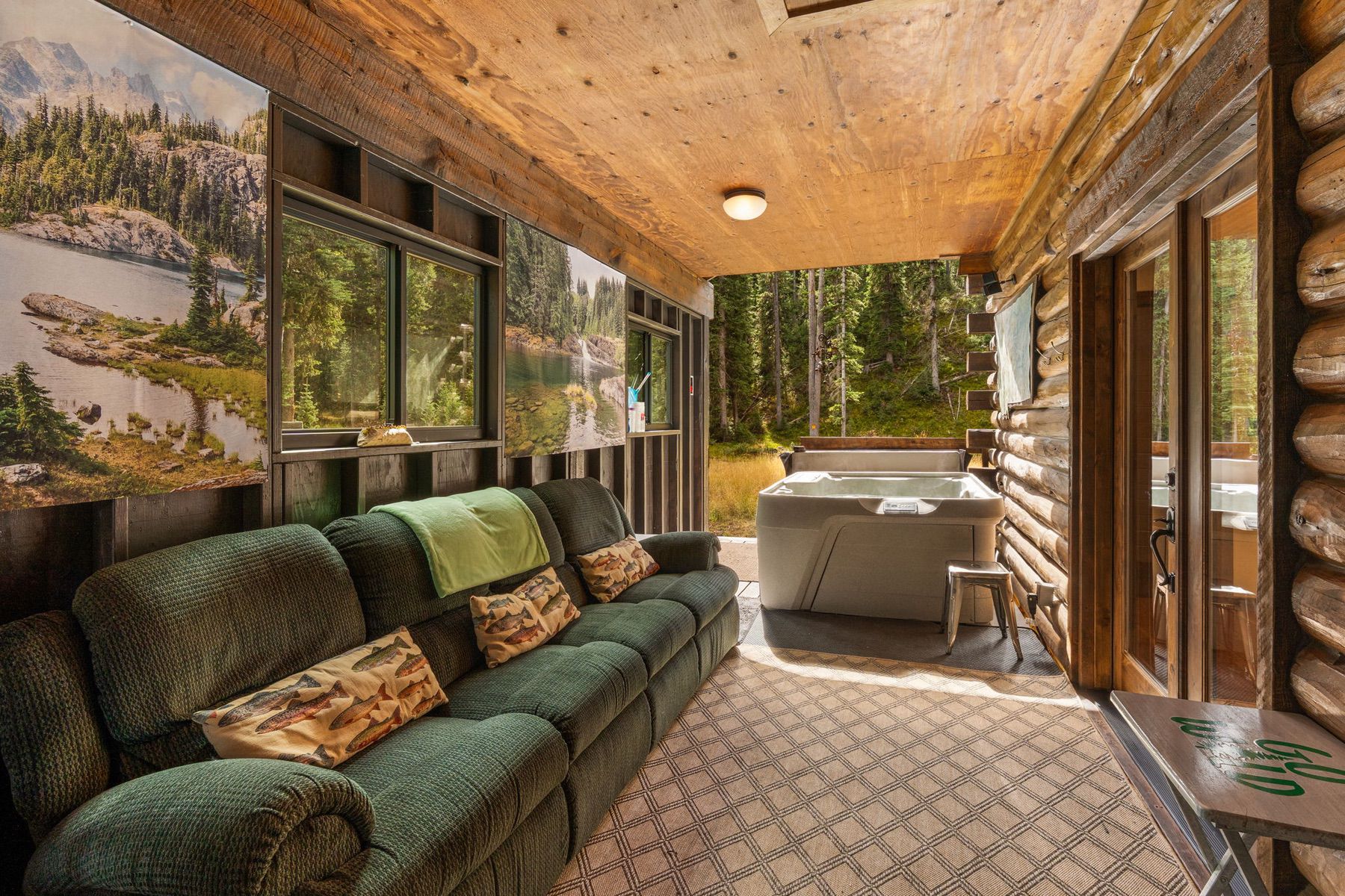  708 US Highway 212 W - 物件實景