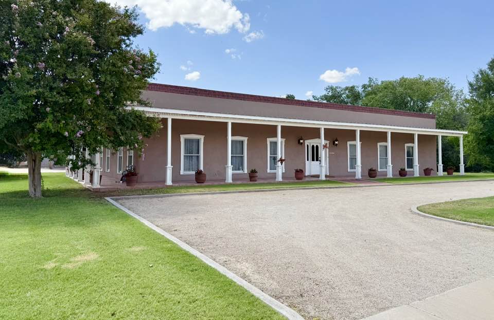 Carlsbad, New Mexico, 88220, United States, 3 Bedrooms Bedrooms, ,2 BathroomsBathrooms,Residential,For Sale,1973747