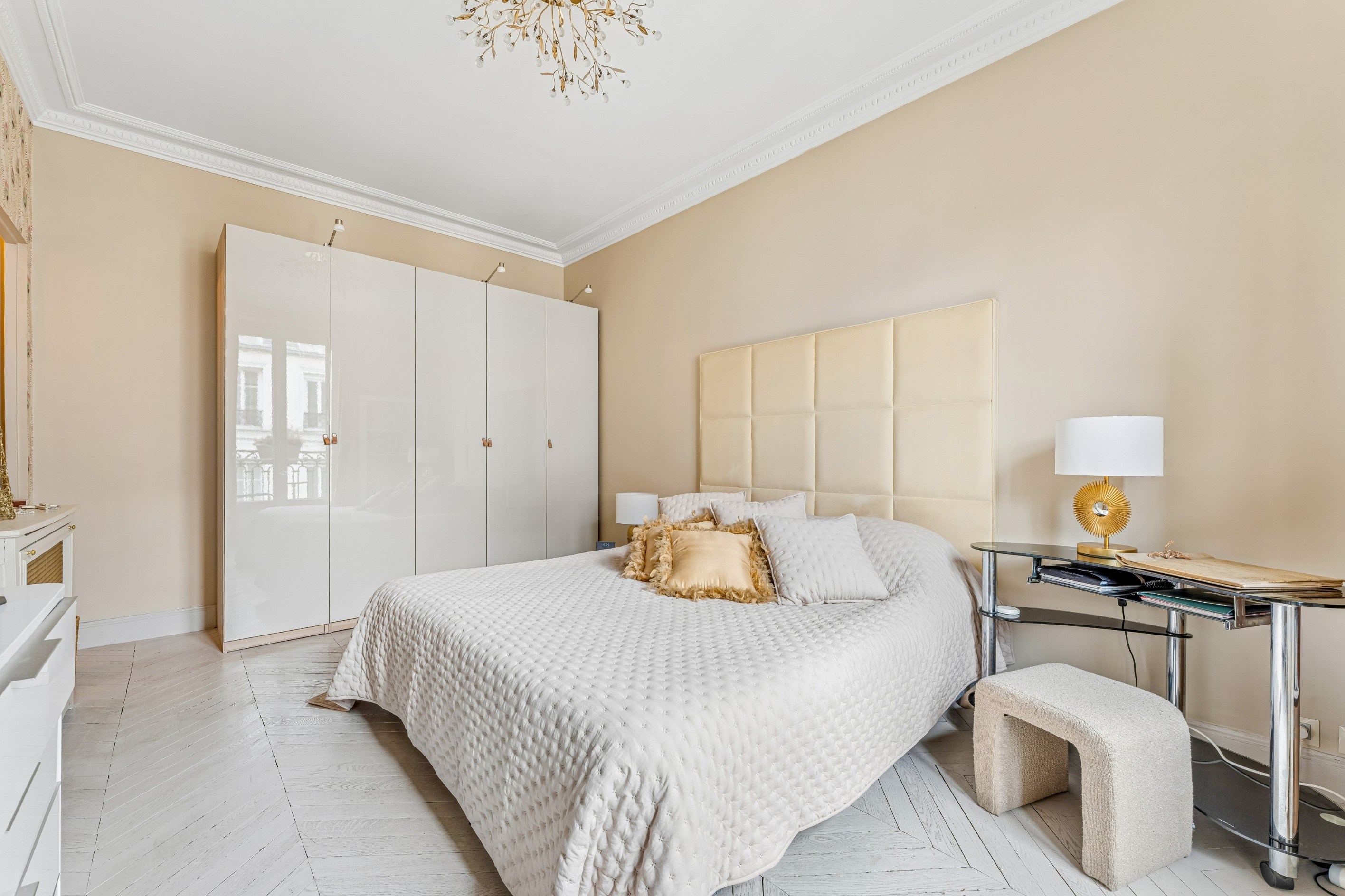  Elegant High-Floor Apartment - Marceau / Triangle d