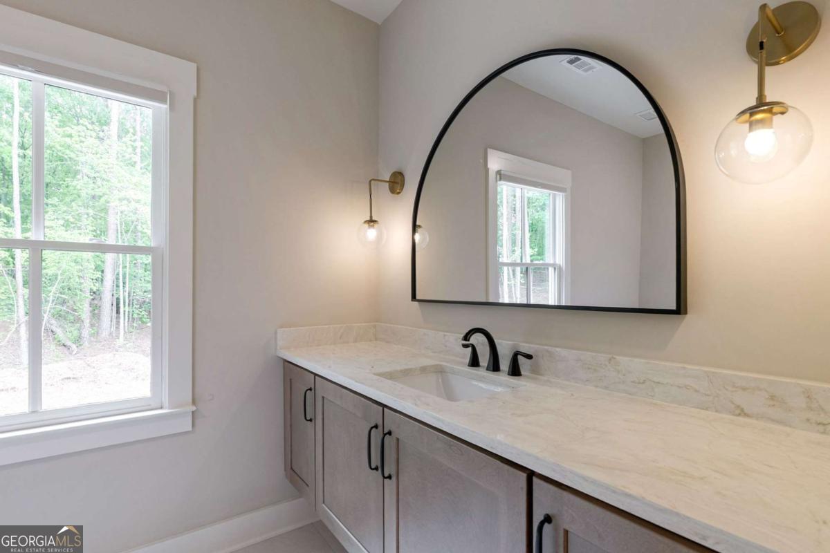 Monroe, Georgia, 30656, United States, 5 Bedrooms Bedrooms, ,5 BathroomsBathrooms,Residential,For Sale,1792838