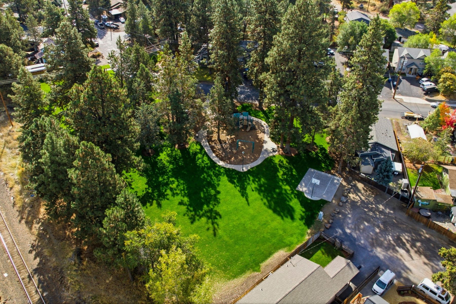  516 SE Centennial Street Bend, OR 97702 - 物件實景