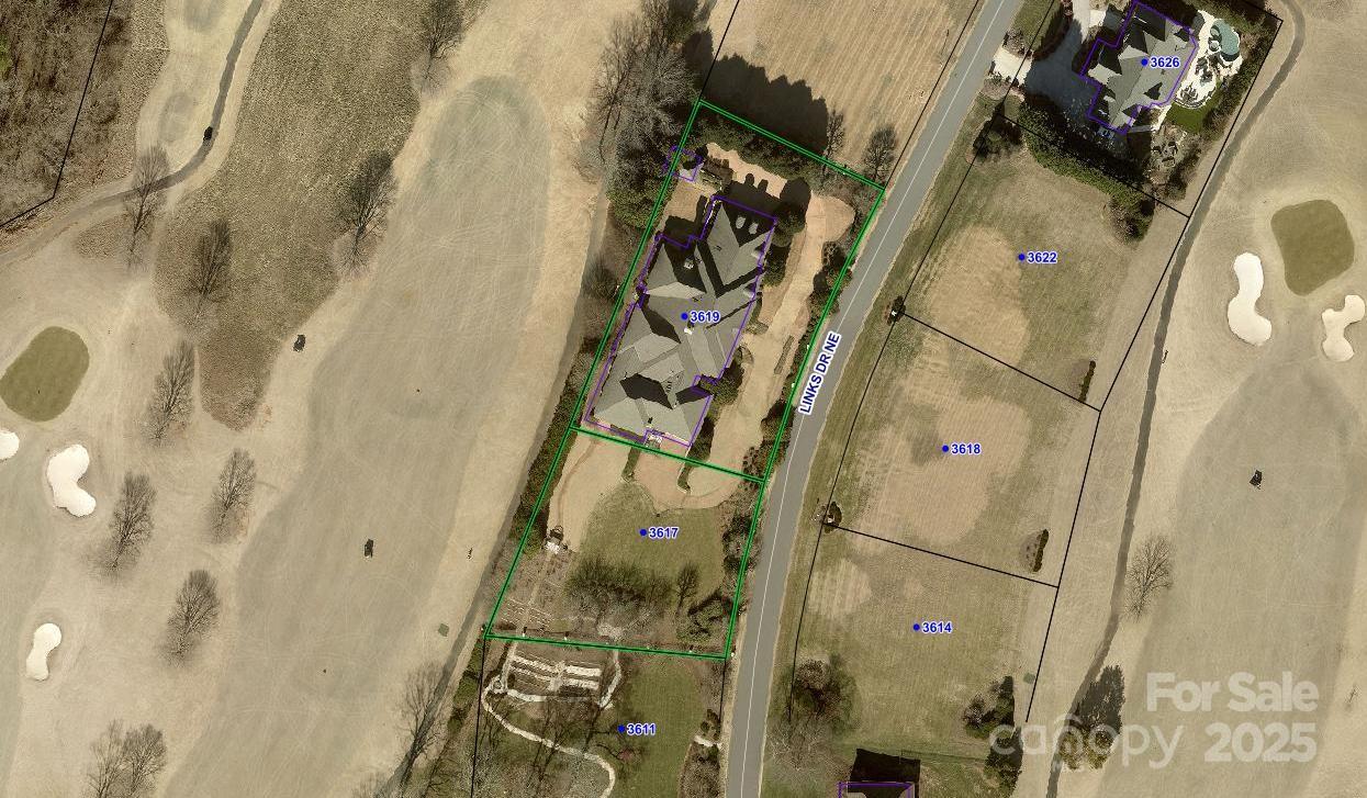 Conover, North Carolina, 28613, United States, 6 Bedrooms Bedrooms, ,7 BathroomsBathrooms,Residential,For Sale,1991981