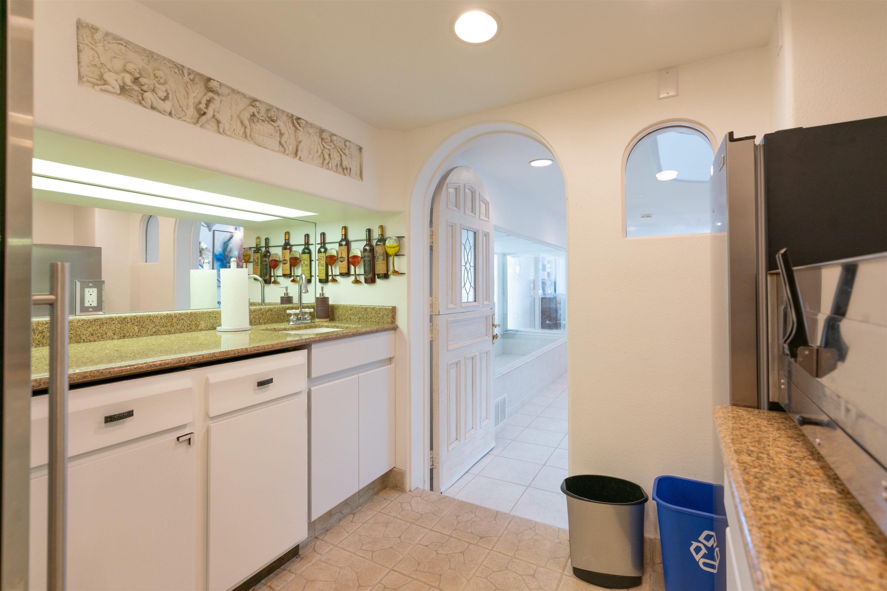 La Crosse, Wisconsin, 54601, United States, 4 Bedrooms Bedrooms, ,5 BathroomsBathrooms,Residential,For Sale,2049360