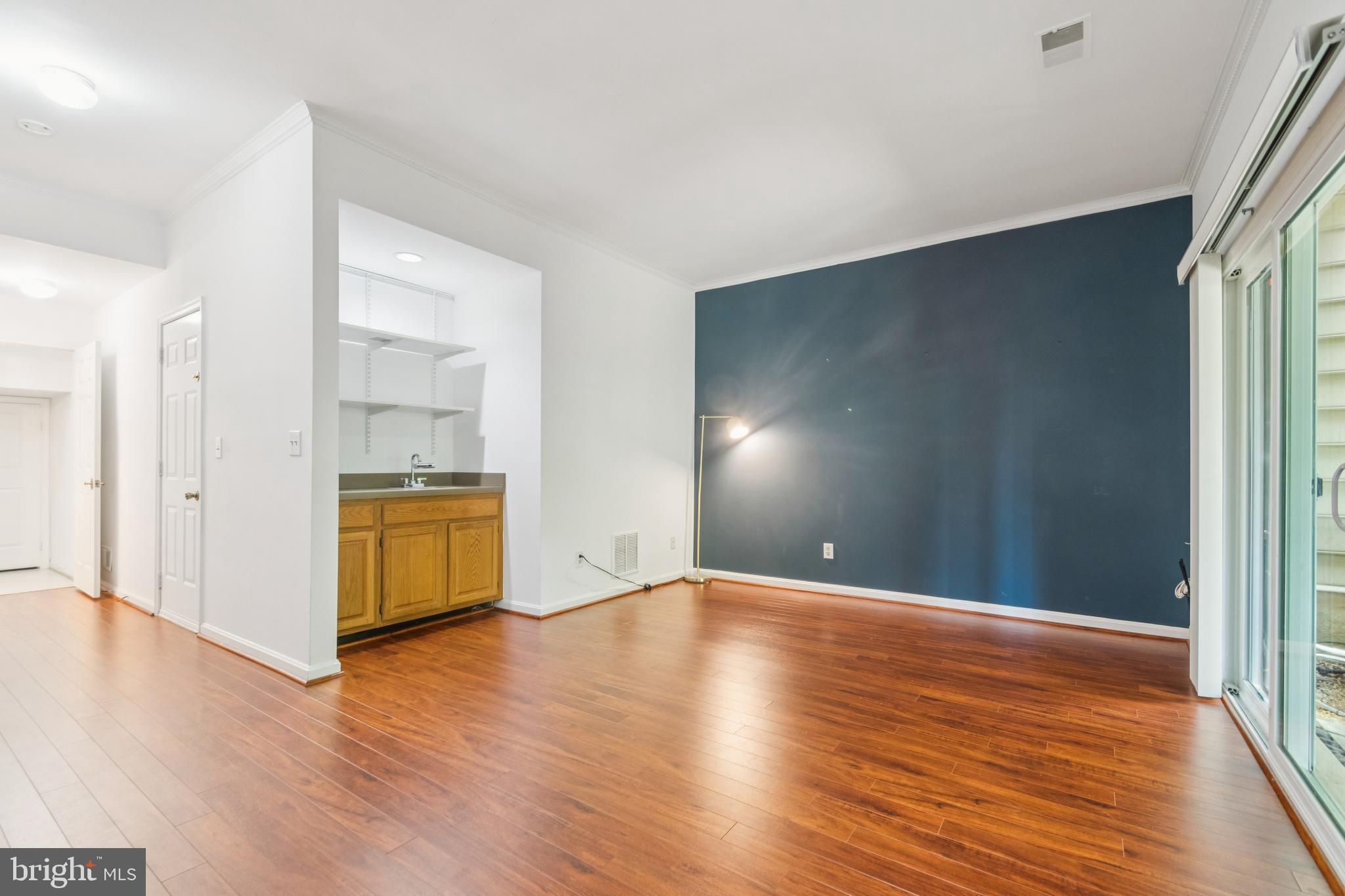 North Potomac, Maryland, 20878, United States, 3 Bedrooms Bedrooms, ,4 BathroomsBathrooms,Residential,For Sale,1923950