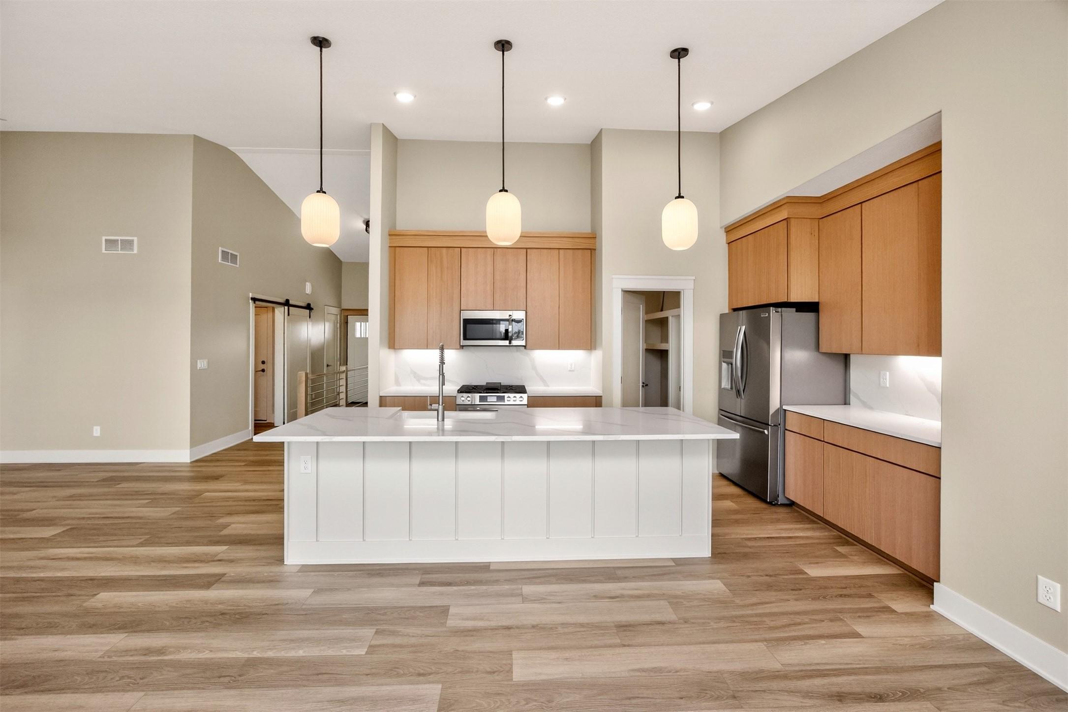 Huxley, Iowa, 50124, United States, 5 Bedrooms Bedrooms, ,3 BathroomsBathrooms,Residential,For Sale,2010436