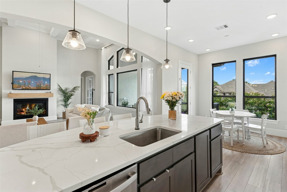 Austin, Texas, 78734, United States, 4 Bedrooms Bedrooms, ,4 BathroomsBathrooms,Residential,For Sale,1883410